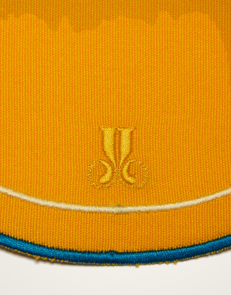 La DoubleJ Medallion Placemats Set Of 2 La DoubleJ Medallion Placemats Set Of 2 Solid Yellow PMT0028ACR003SOLIDYE02