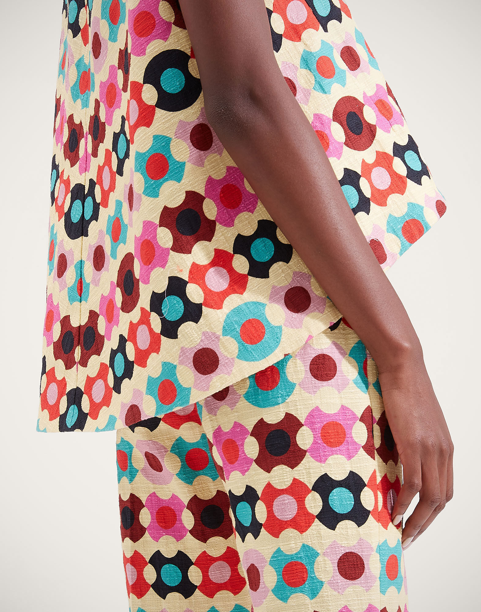 La Scala Top in Groovy Dot Giallo for Women | La DoubleJ
