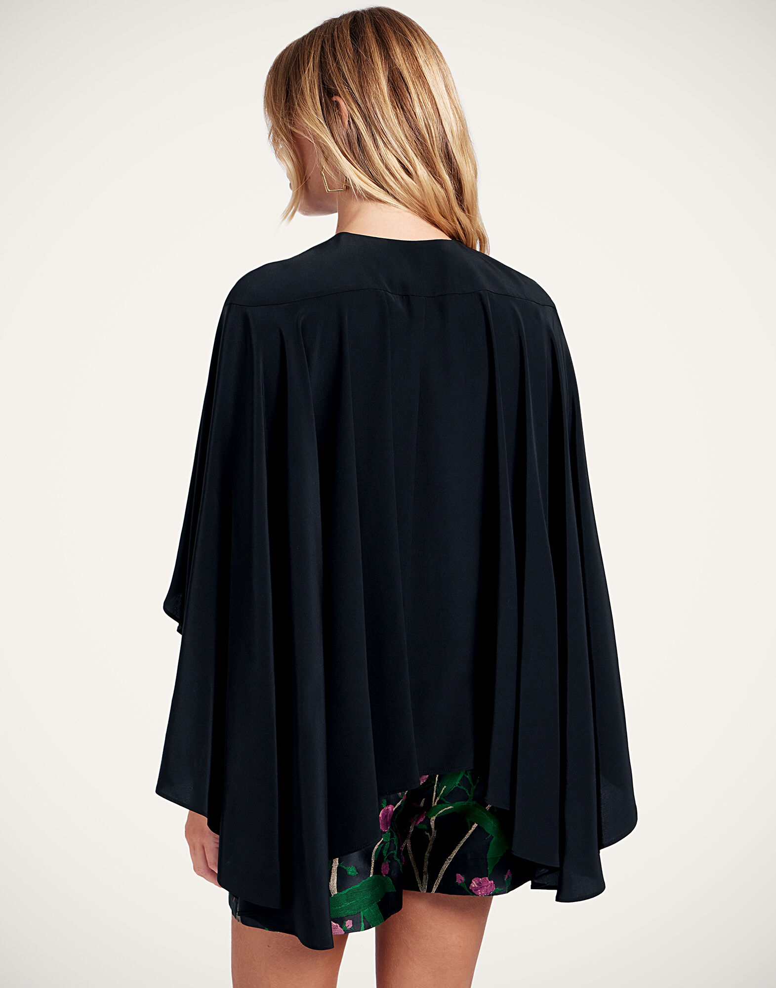 La DoubleJ Magic Top Solid Black TOP0162CRE001SOLIDBL01