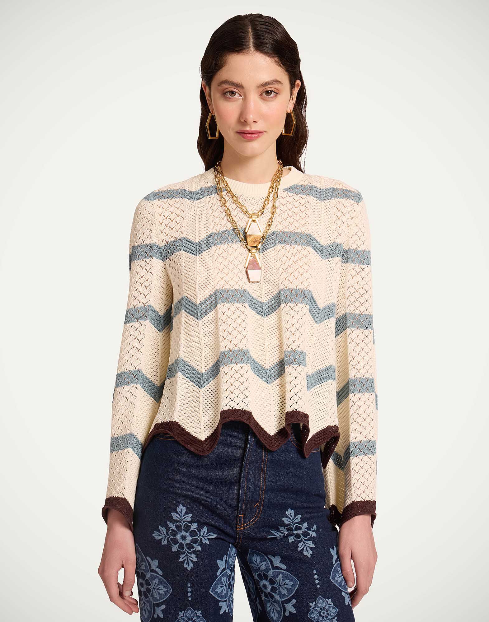 La DoubleJ Chevron Crop Sweater Color Block Ivory & Blue PUL0146KNI084VA506BU03