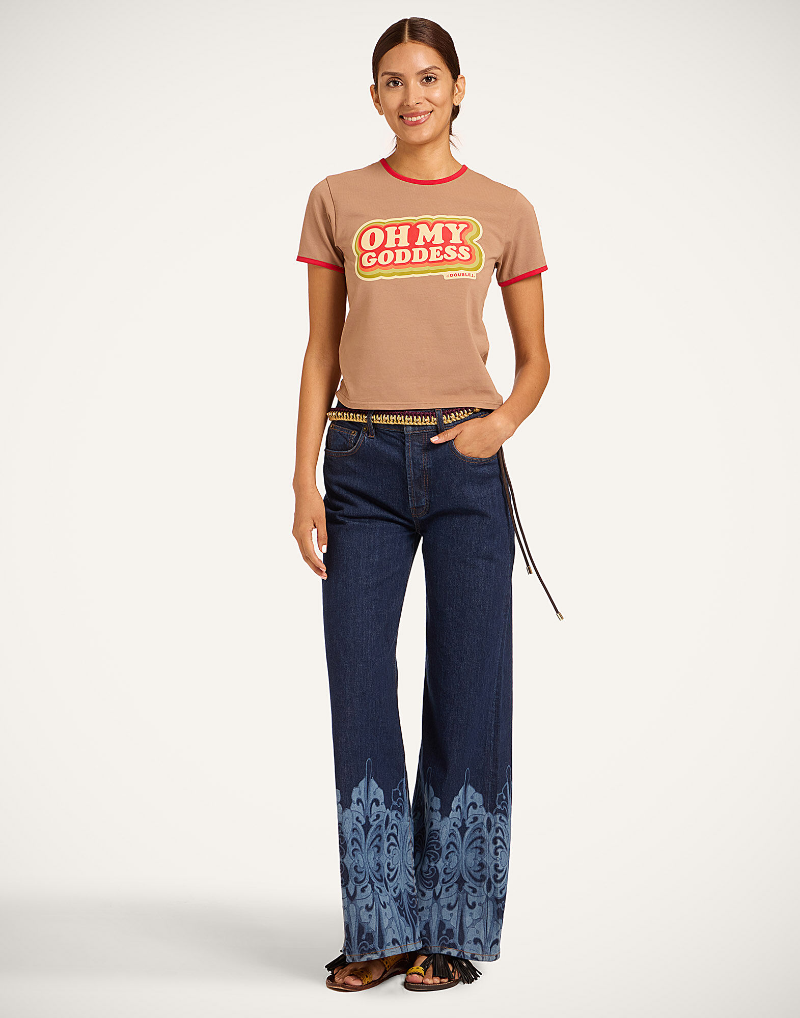 La DoubleJ The Cu-Tee Crop Solid Beige TSH0068JER076SOP12BR01