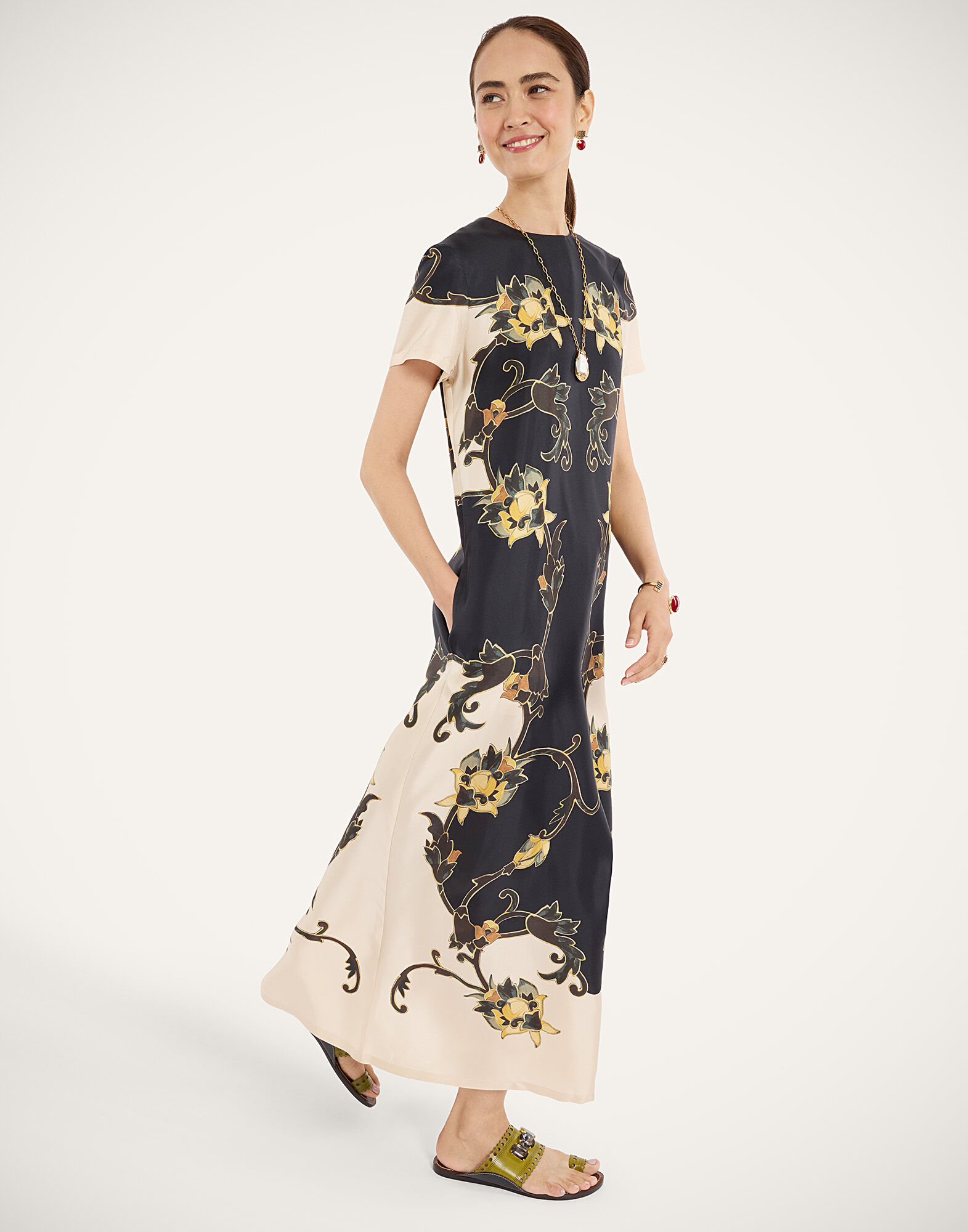 La DoubleJ Swing Dress Buttercup Plac&eacute;e Black DRE0128SIL001BTC03BL01