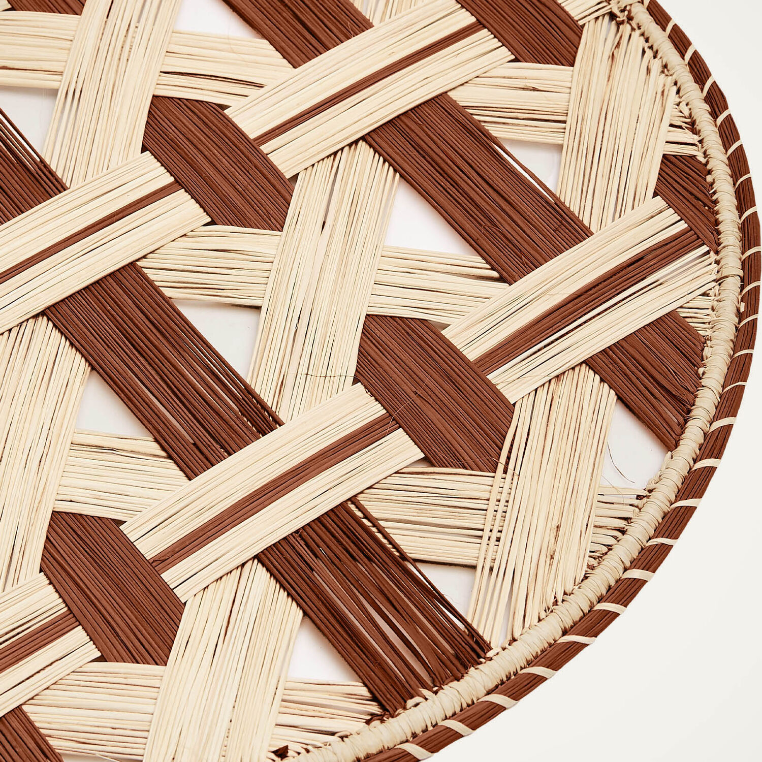 La Doublej Raffia Placemats Set Of 2 In Napoli Cioccolato