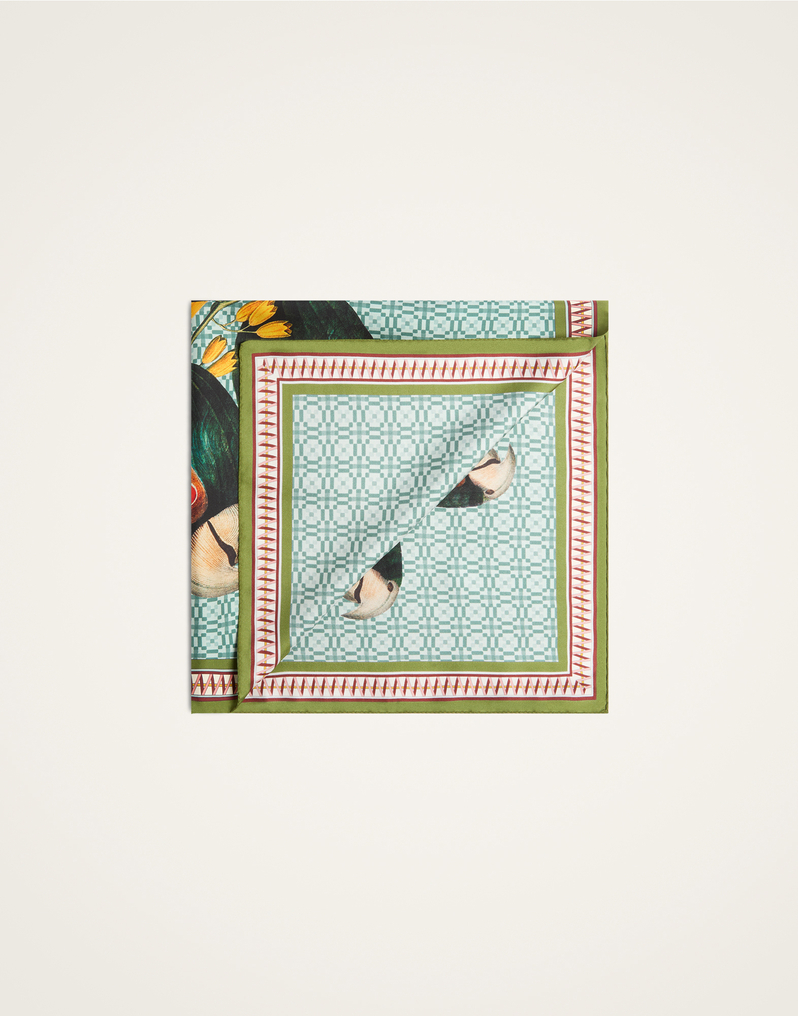 La DoubleJ Foulard 90 La DoubleJ Foulard 90 Zooflora Parrotstem Placée Light Blue SCA0067SIL006PAS04BU01