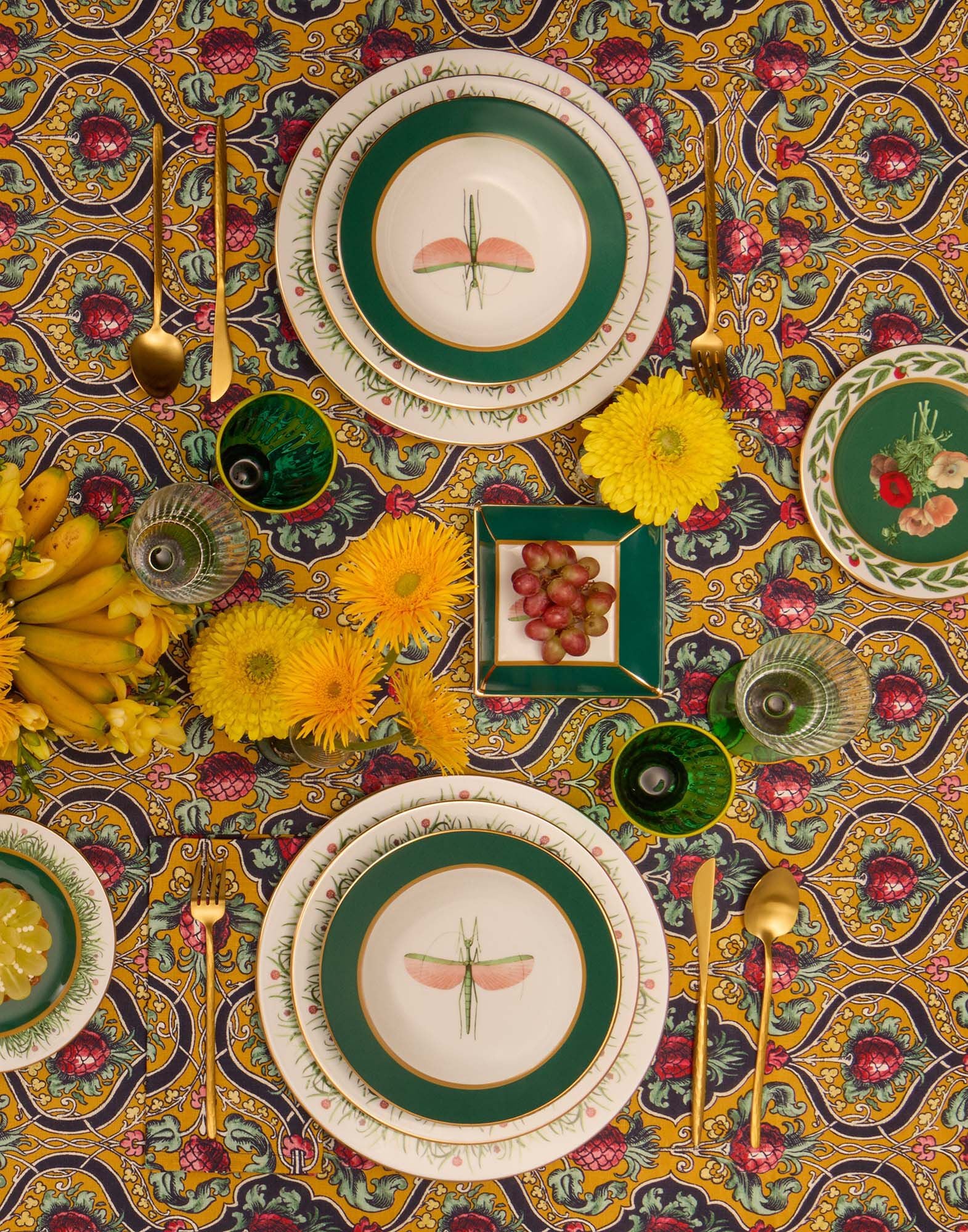 Large Tablecloth La DoubleJ: Ananas Yellow Large Tablecloth La DoubleJ: Ananas Yellow TBC0018LIN008
