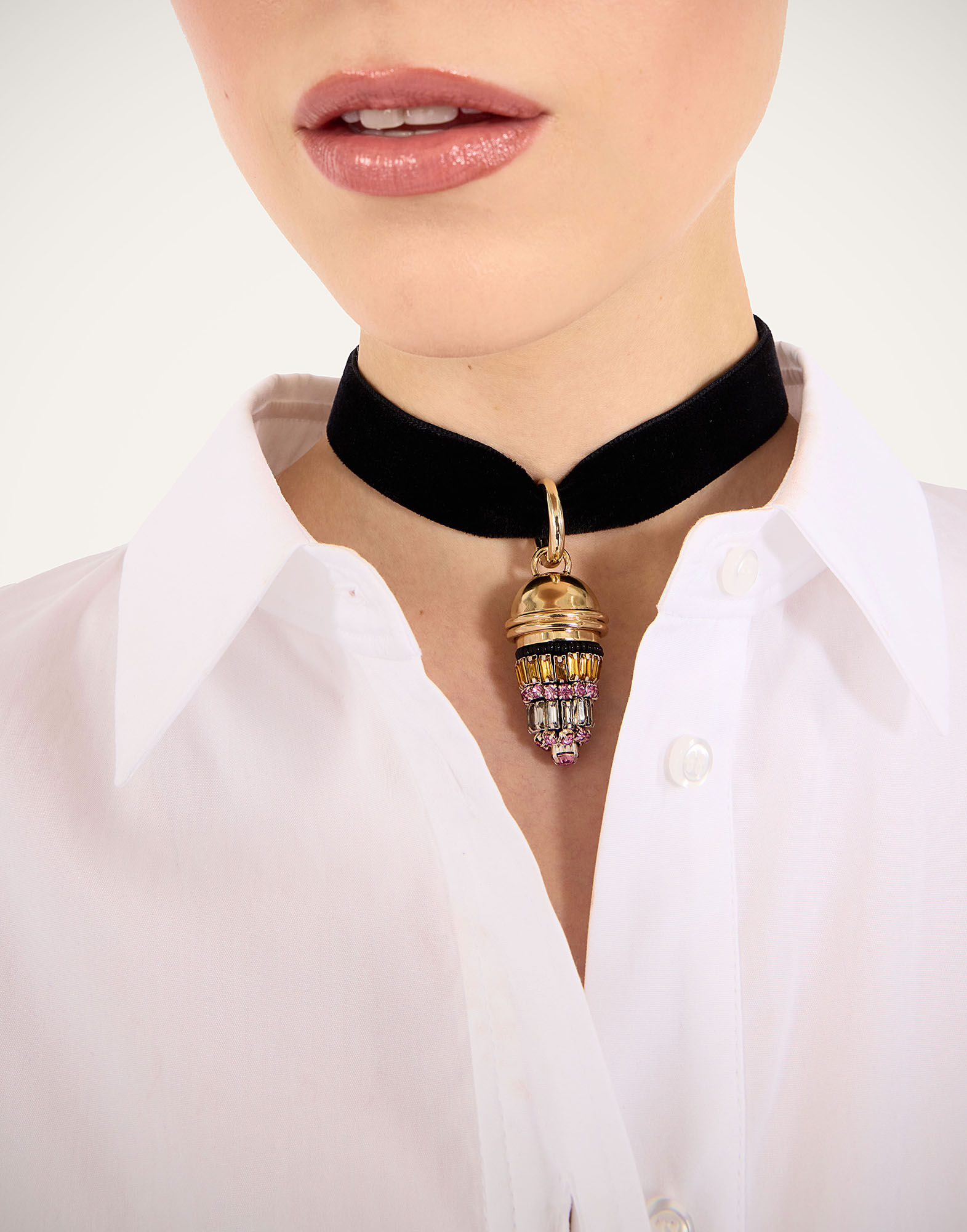 Lantern Necklace La DoubleJ: 24K Gold Plate & Crystal Embroidery Lantern Necklace La DoubleJ: 24K Gold Plate & Crystal Embroidery NEC0048BRA004