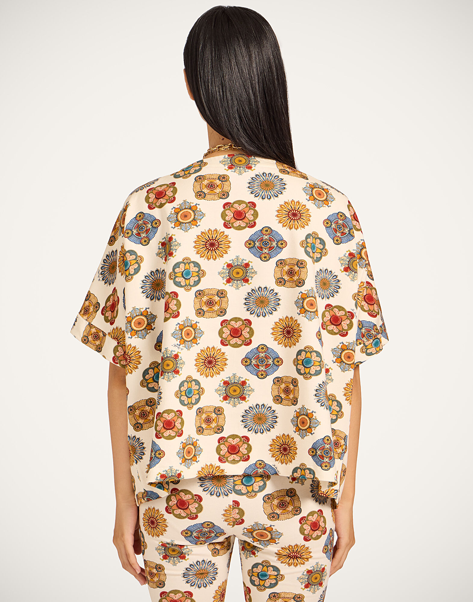Meditation Tee La DoubleJ: Nucleus Off White Meditation Tee La DoubleJ: Nucleus Off White TSH0055JER020