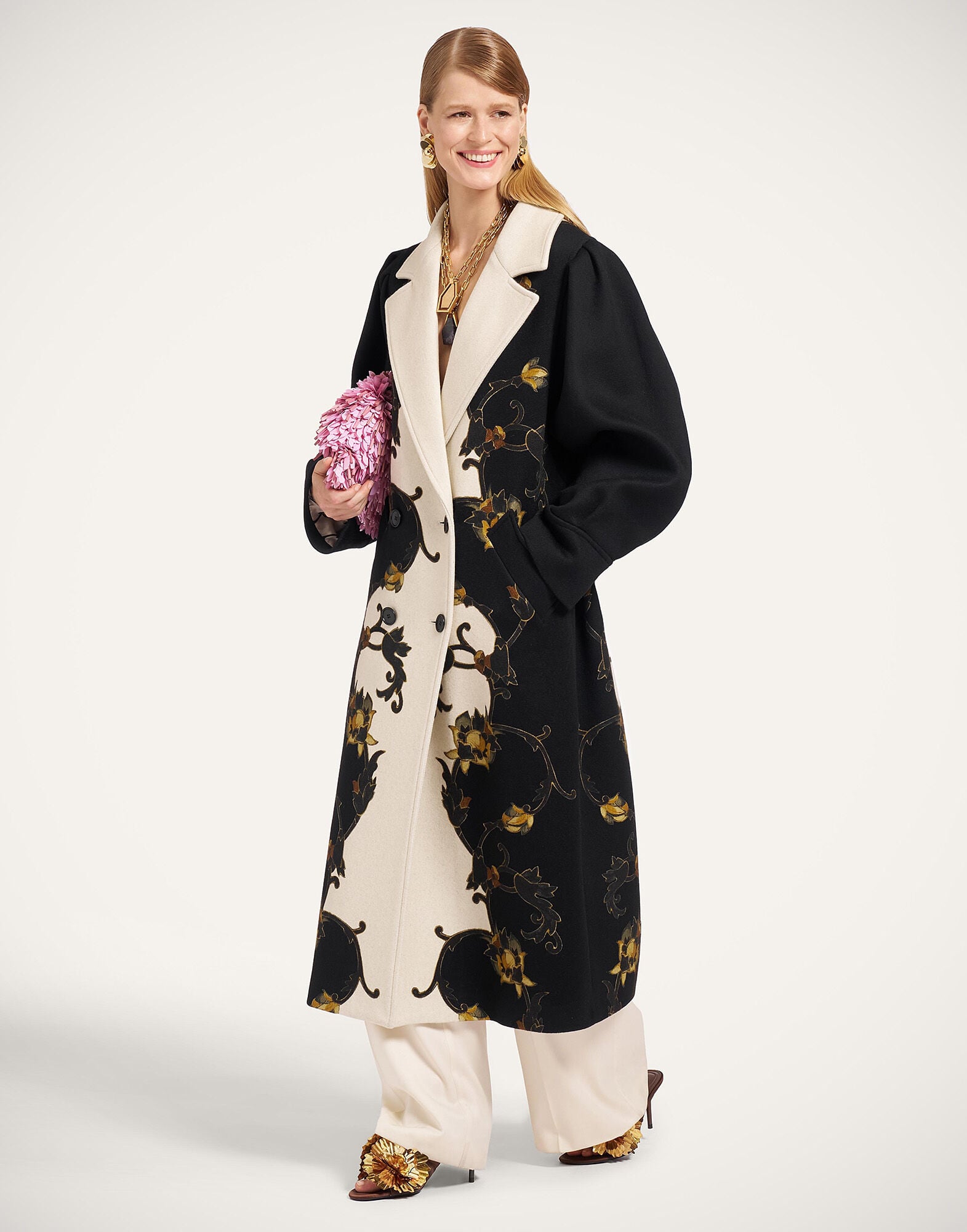 Victoria Coat La DoubleJ: Buttercup Placée Black Victoria Coat La DoubleJ: Buttercup Placée Black JAC0207PLA003