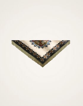 Fringe Triangle Scarf La DoubleJ: Nucleus Placée Off White SCA0076SIL006