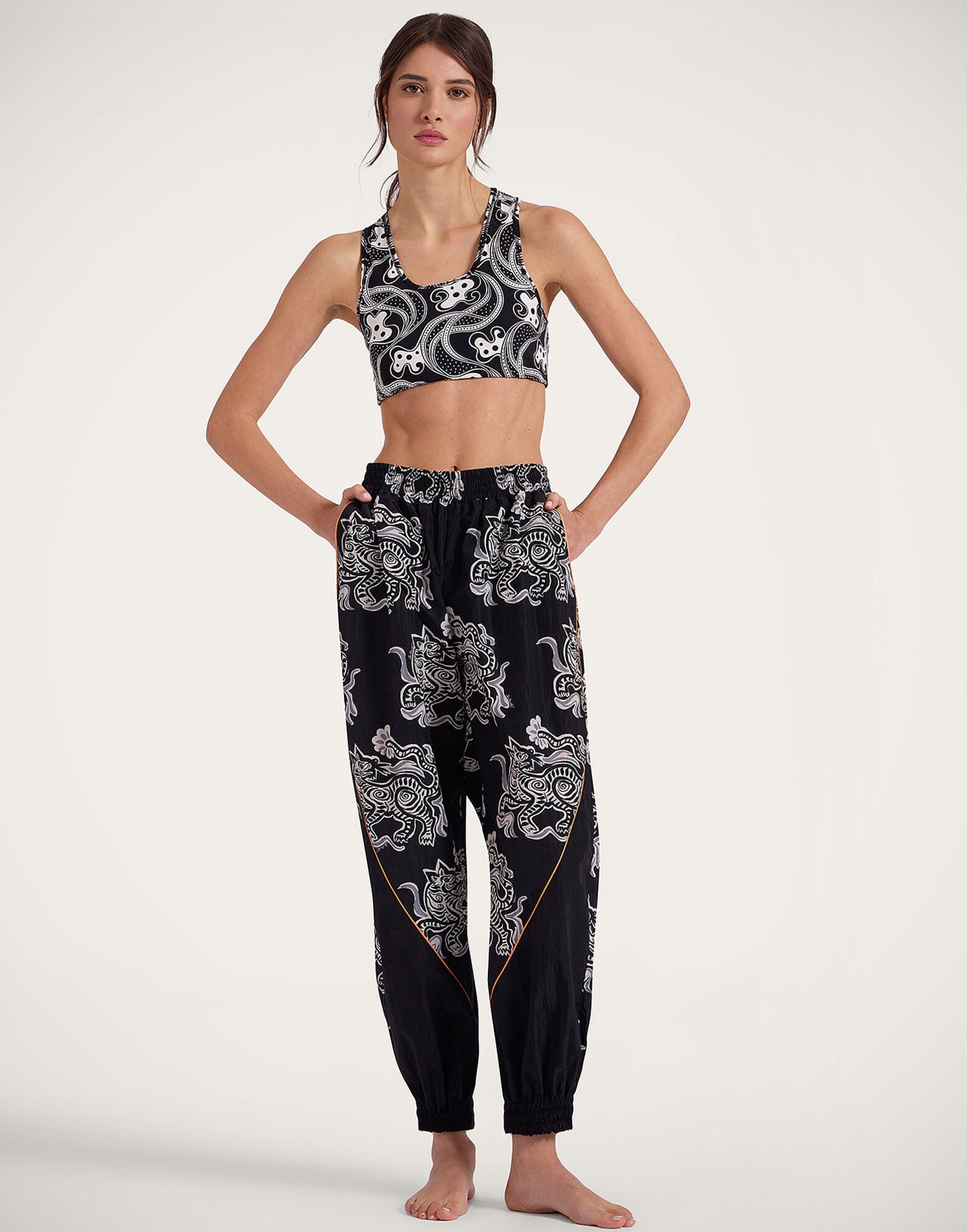 Court Pants La DoubleJ: Crazy Tigers Black & White TRO0145NYL011