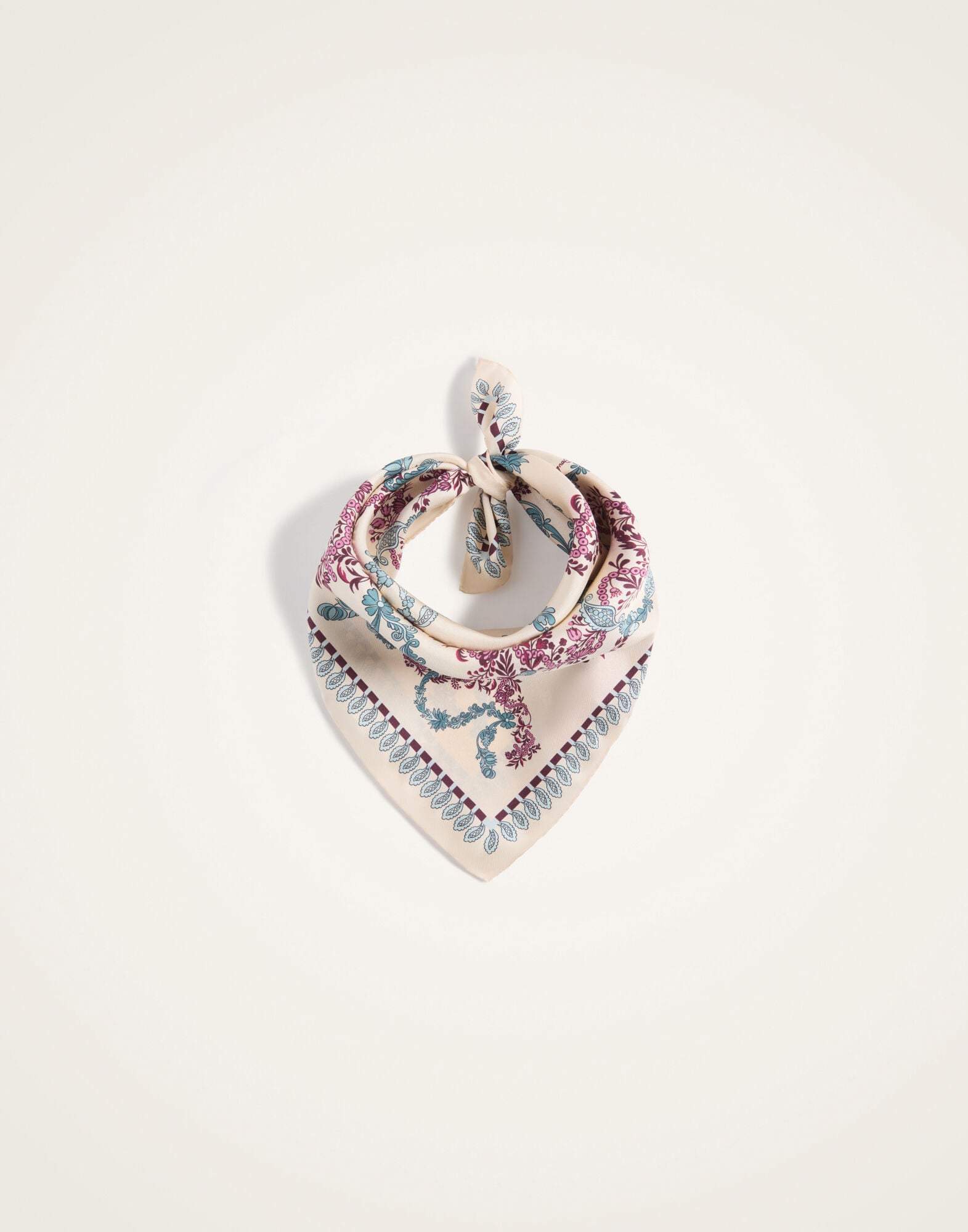 Foulard 45 La DoubleJ: Wispy Placée Ivory Foulard 45 La DoubleJ: Wispy Placée Ivory SCA0065SIL006