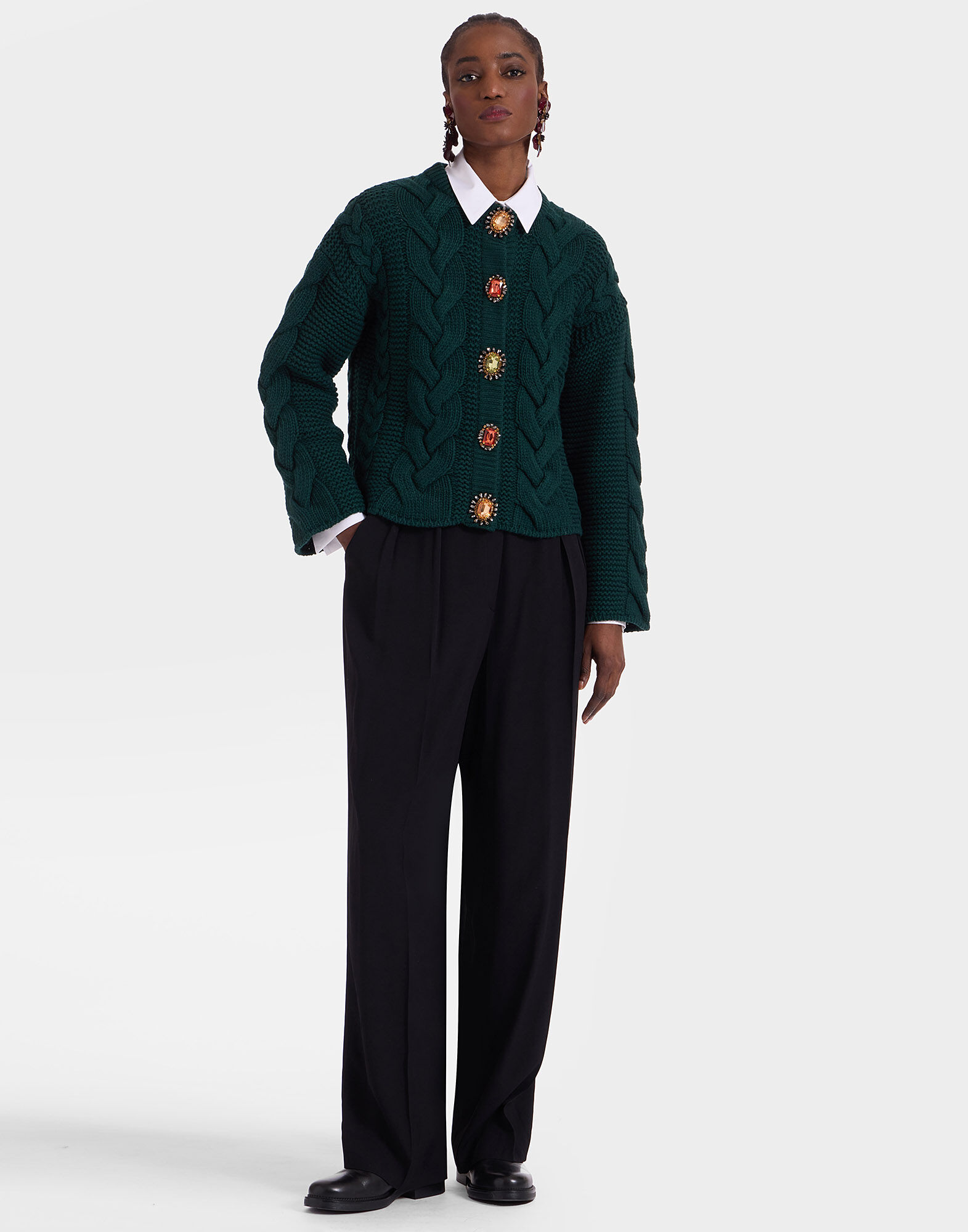 Portrait Cardigan La DoubleJ: Solid Green Portrait Cardigan La DoubleJ: Solid Green PUL0211KNI120