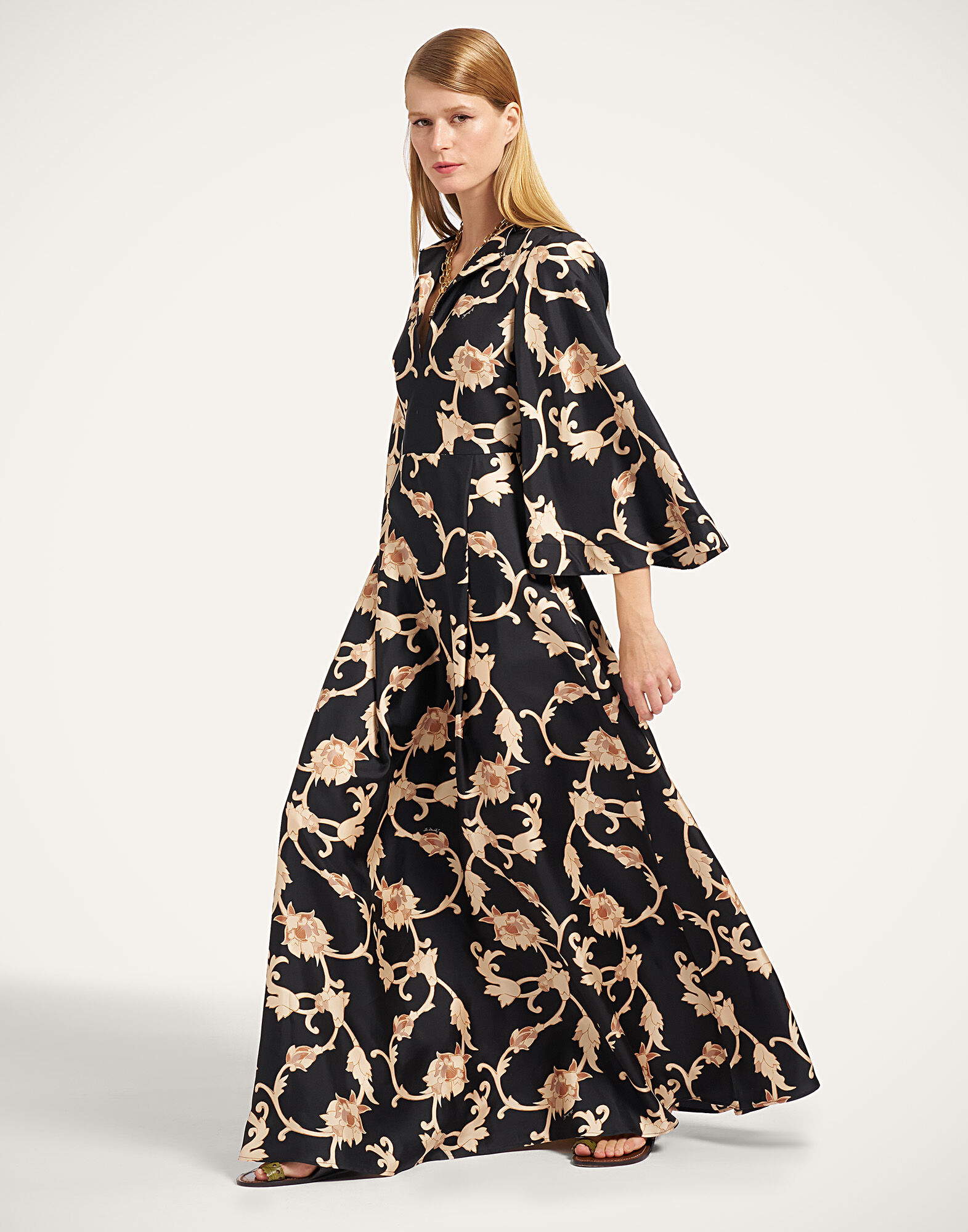 Belle Kaftan La DoubleJ: Buttercup Black Belle Kaftan La DoubleJ: Buttercup Black DRE0985SIL001