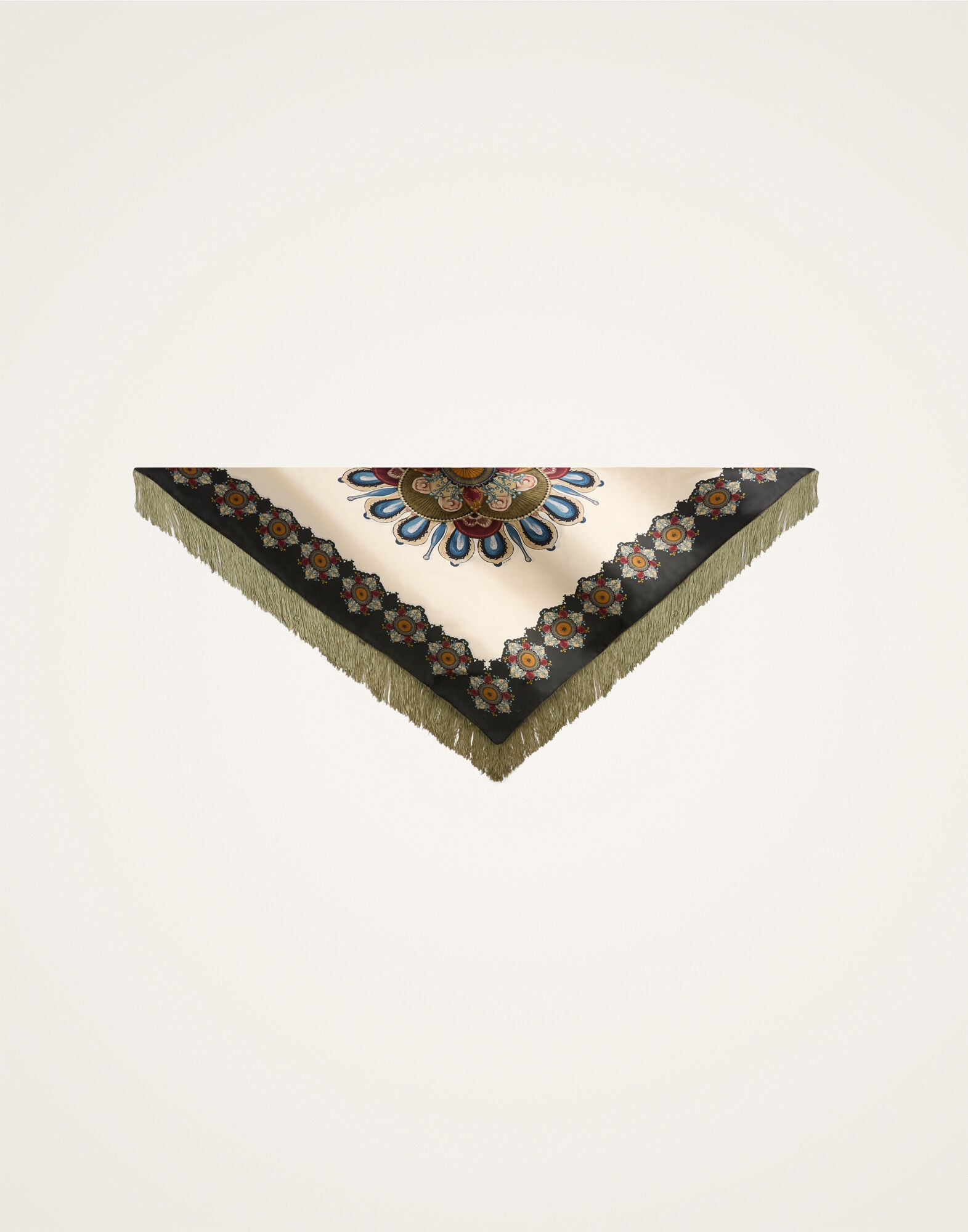 Fringe Triangle Scarf La DoubleJ: Nucleus Placée Off White Fringe Triangle Scarf La DoubleJ: Nucleus Placée Off White SCA0076SIL006