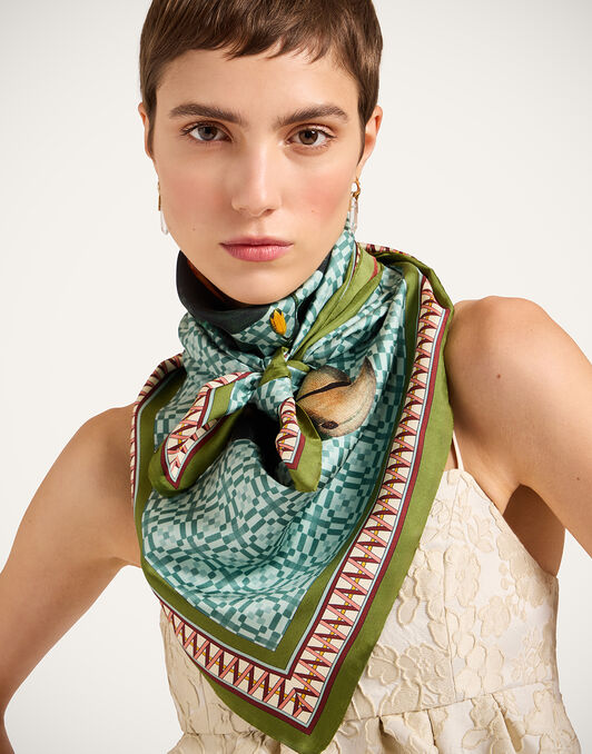 Foulard 90 La DoubleJ: Zooflora Parrotstem Placée Light Blue Foulard 90 La DoubleJ: Zooflora Parrotstem Placée Light Blue SCA0067SIL006
