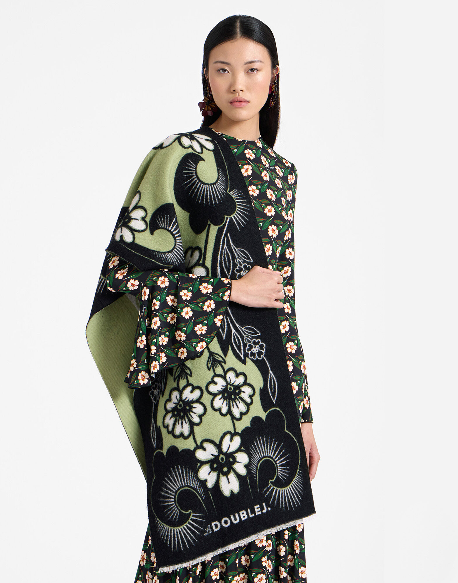 Herald Scarf 50 La DoubleJ: Mayfair Black SCA0058WOL025