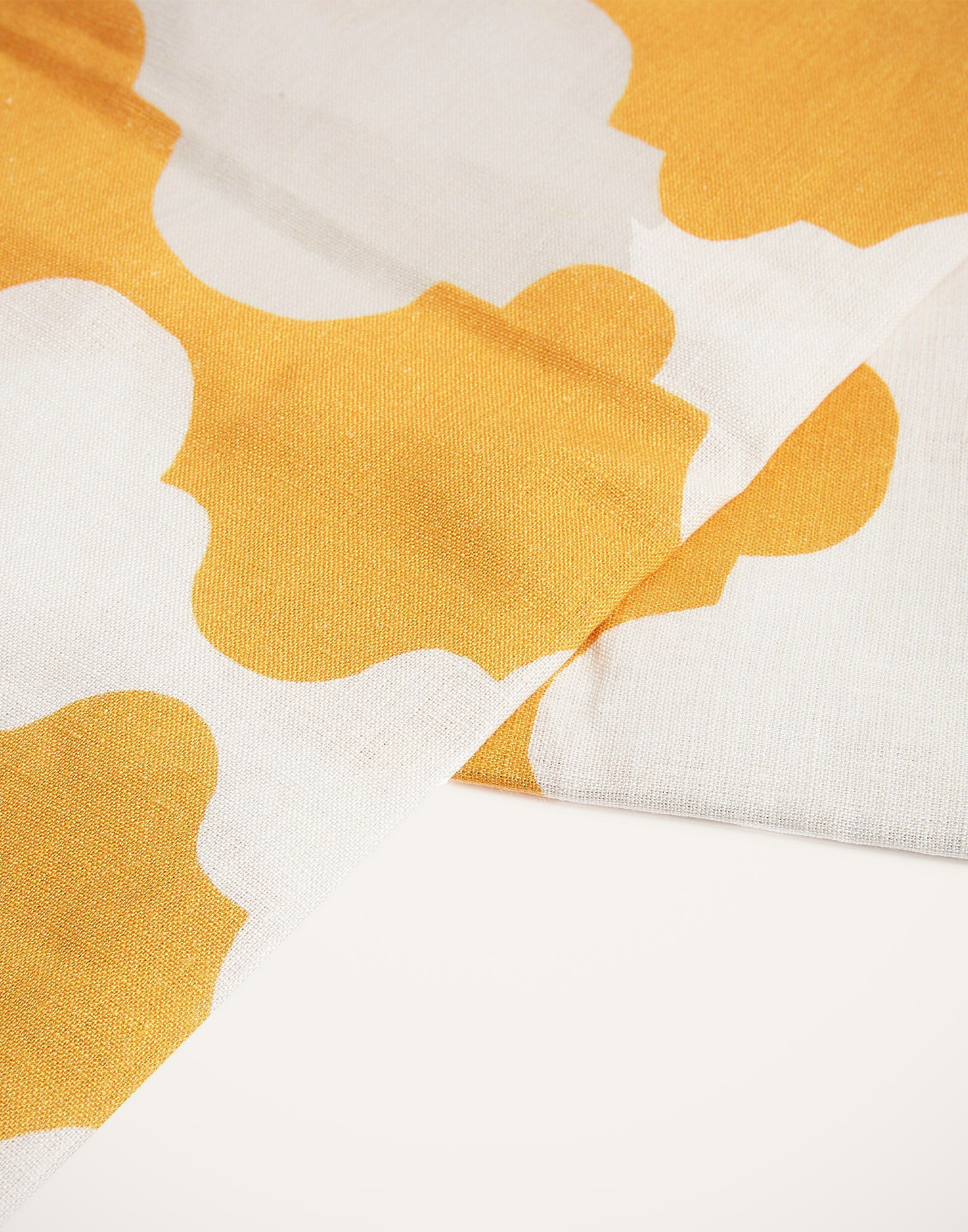 Medium Tablecloth La DoubleJ: Plaza Yellow Medium Tablecloth La DoubleJ: Plaza Yellow TBC0002LIN001