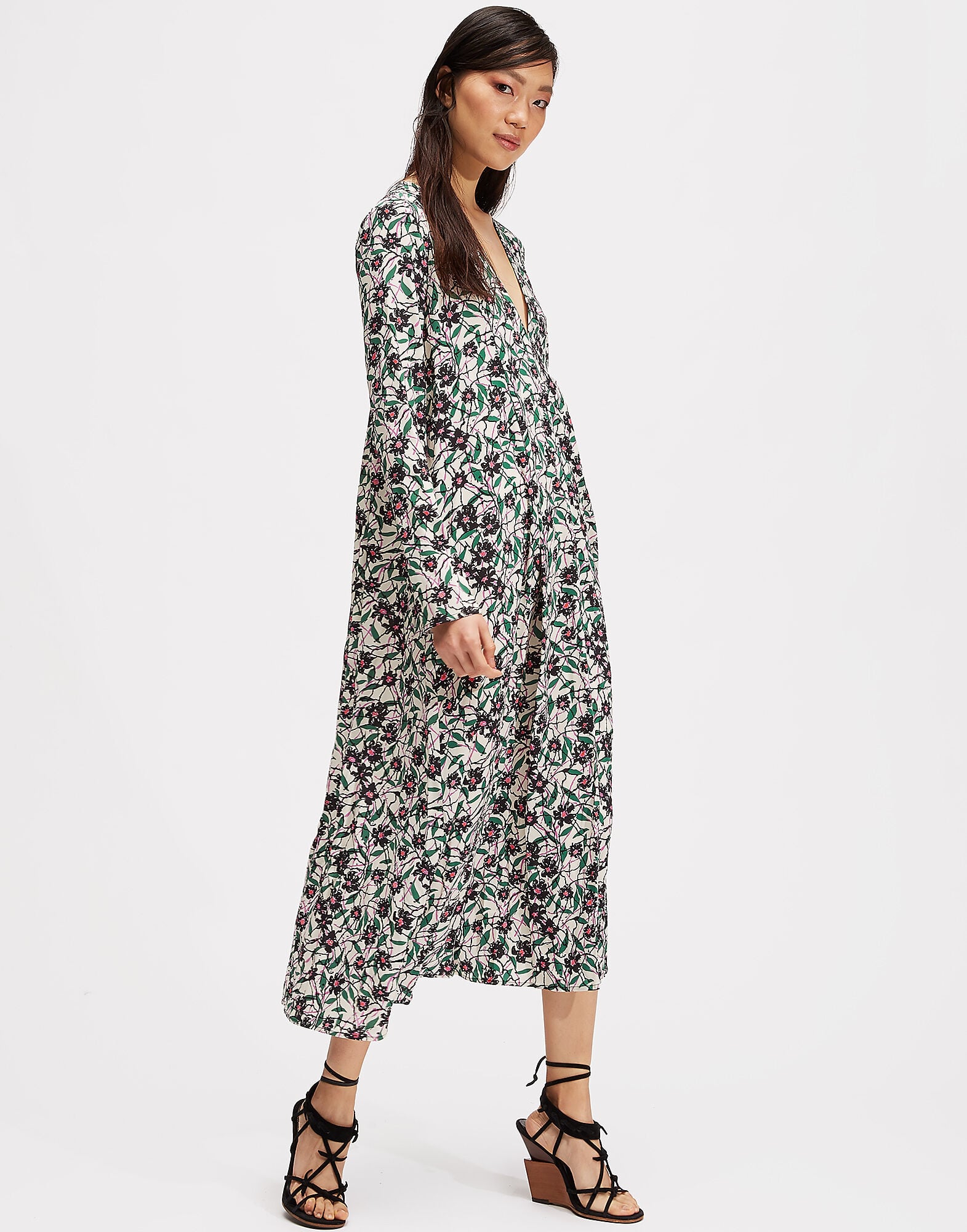 V Trapezio Dress La DoubleJ: Scrambled V Trapezio Dress LaDoubleJ: Scrambled DRE0127VIS001