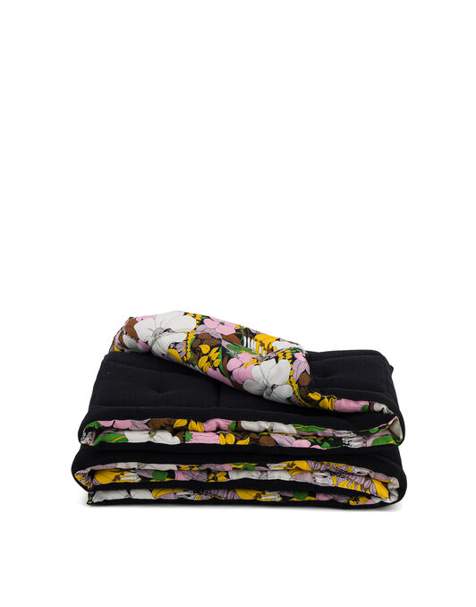 Nido Bimaterial Quilt La DoubleJ: Big Flower Nido Bimaterial Quilt La DoubleJ: Big Flower BLA0003COT034
