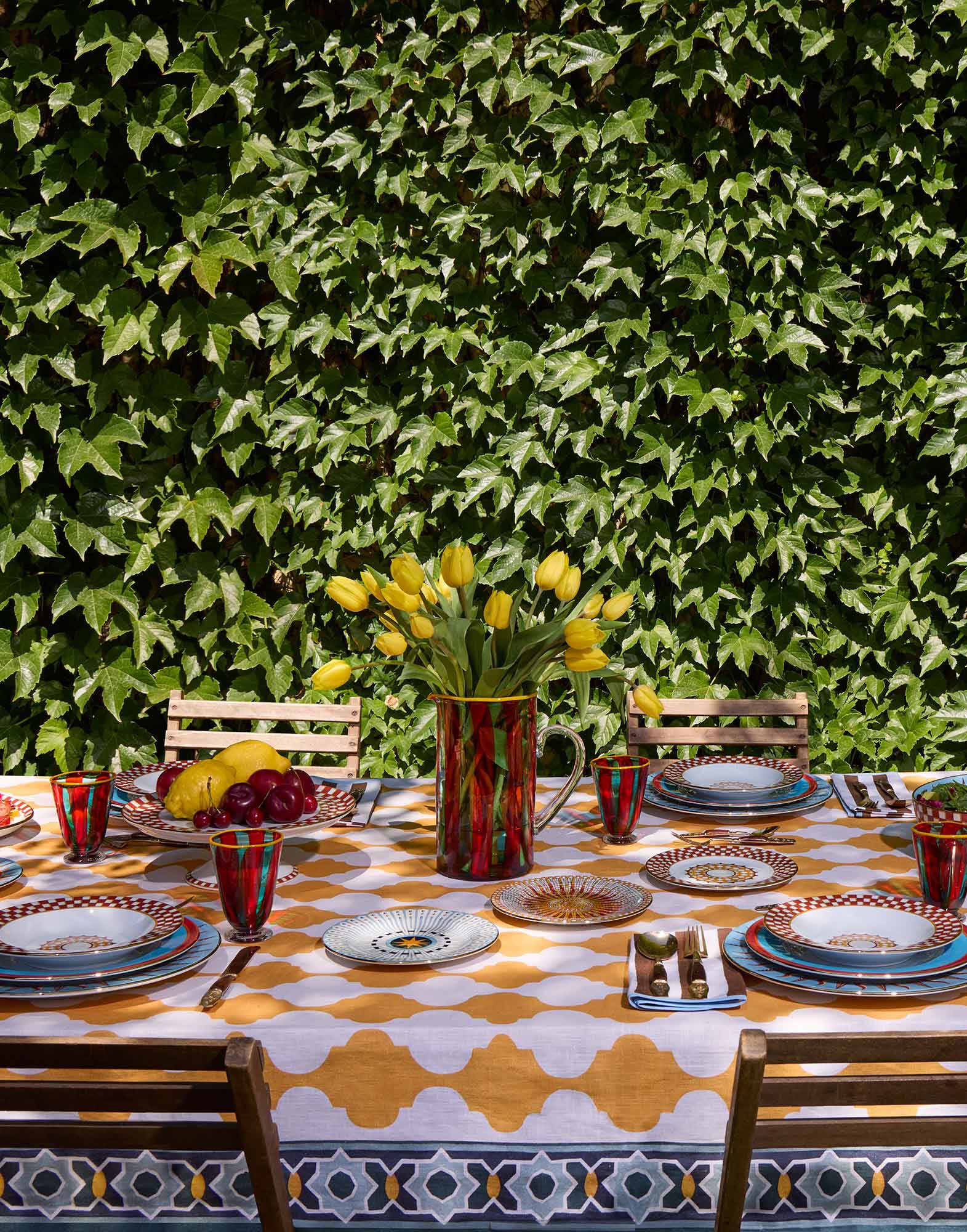 Medium Tablecloth La DoubleJ: Plaza Yellow Medium Tablecloth La DoubleJ: Plaza Yellow TBC0002LIN001