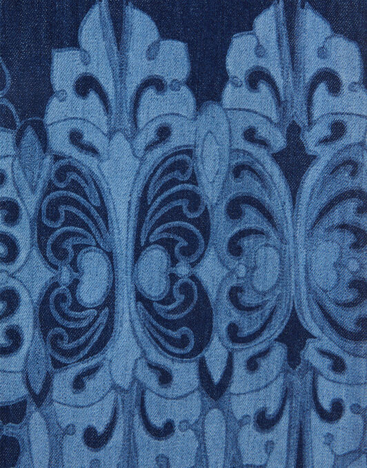 The Cropped Flare Jean La DoubleJ: Cocoon Placée Indigo The Cropped Flare Jean La DoubleJ: Cocoon Placée Indigo TRO0202DEN015