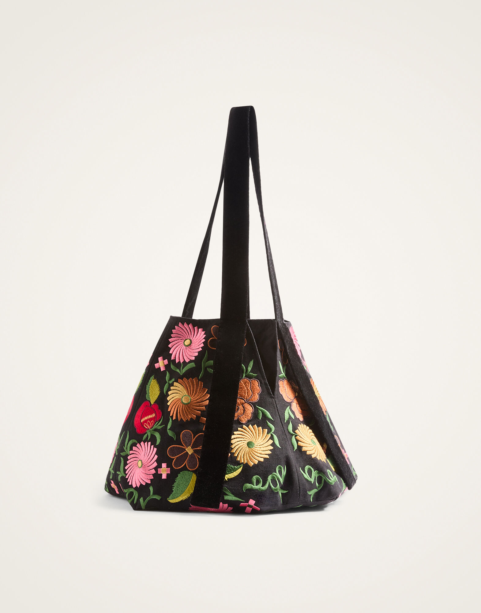 Soft Bag La DoubleJ: Crossflower Black Soft Bag La DoubleJ: Crossflower Black BAG0099EMB174