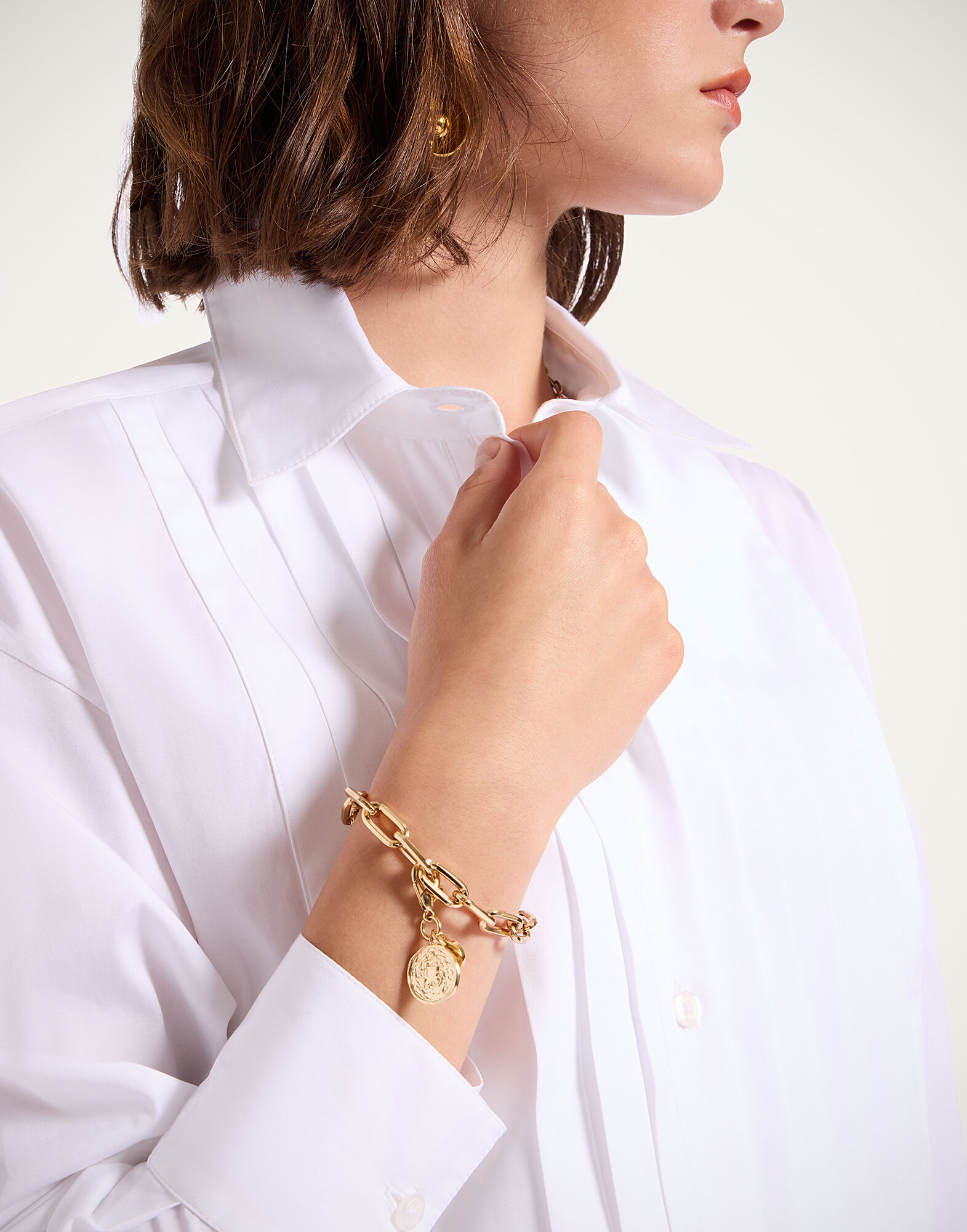 Mini Scarab Charm La DoubleJ: 24k Gold Plate Mini Scarab Charm La DoubleJ: 24k Gold Plate CHM0012BRA003