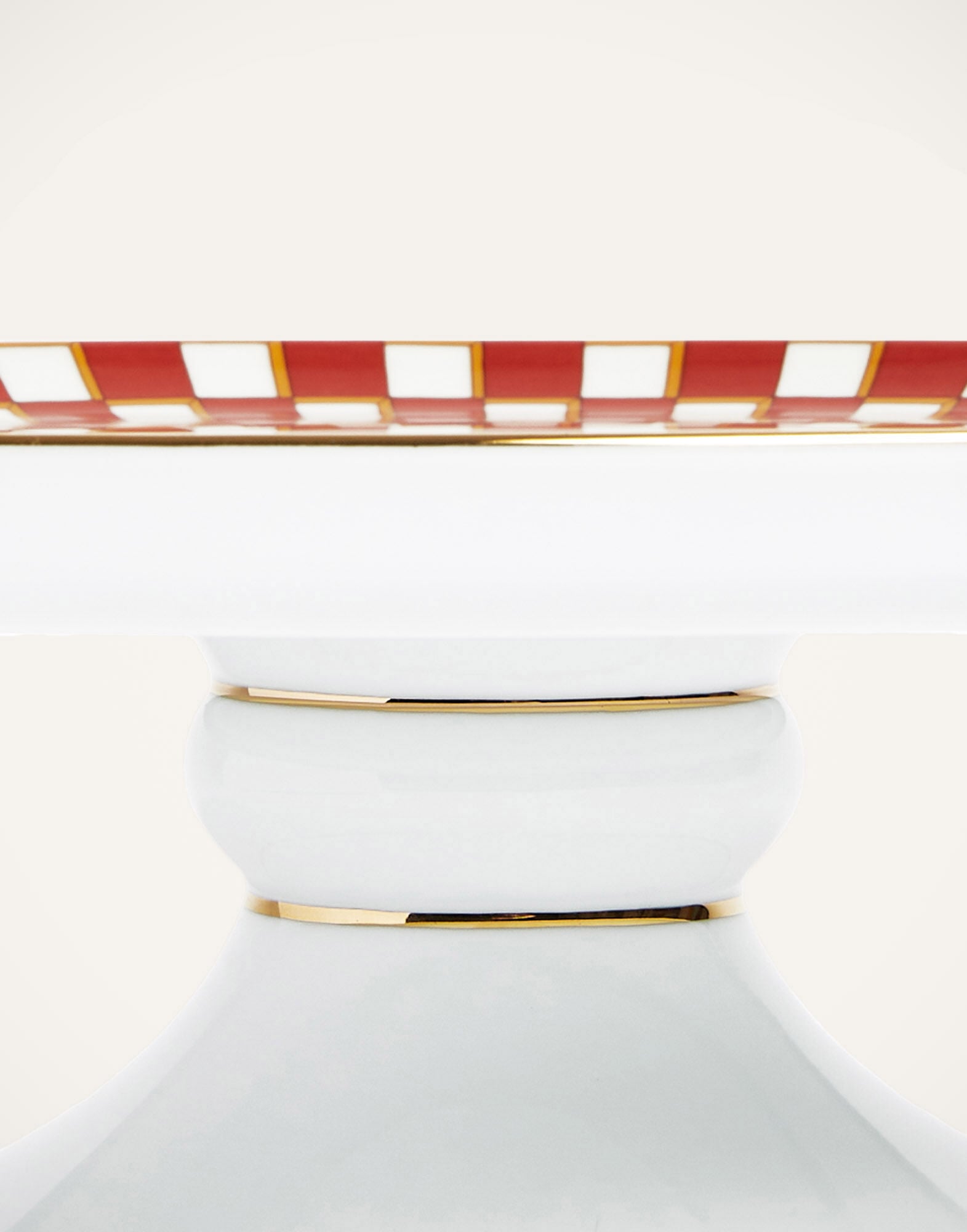 Cake Stand La DoubleJ: Apollo Brick Cake Stand La DoubleJ: Apollo Brick CAK0001CER001