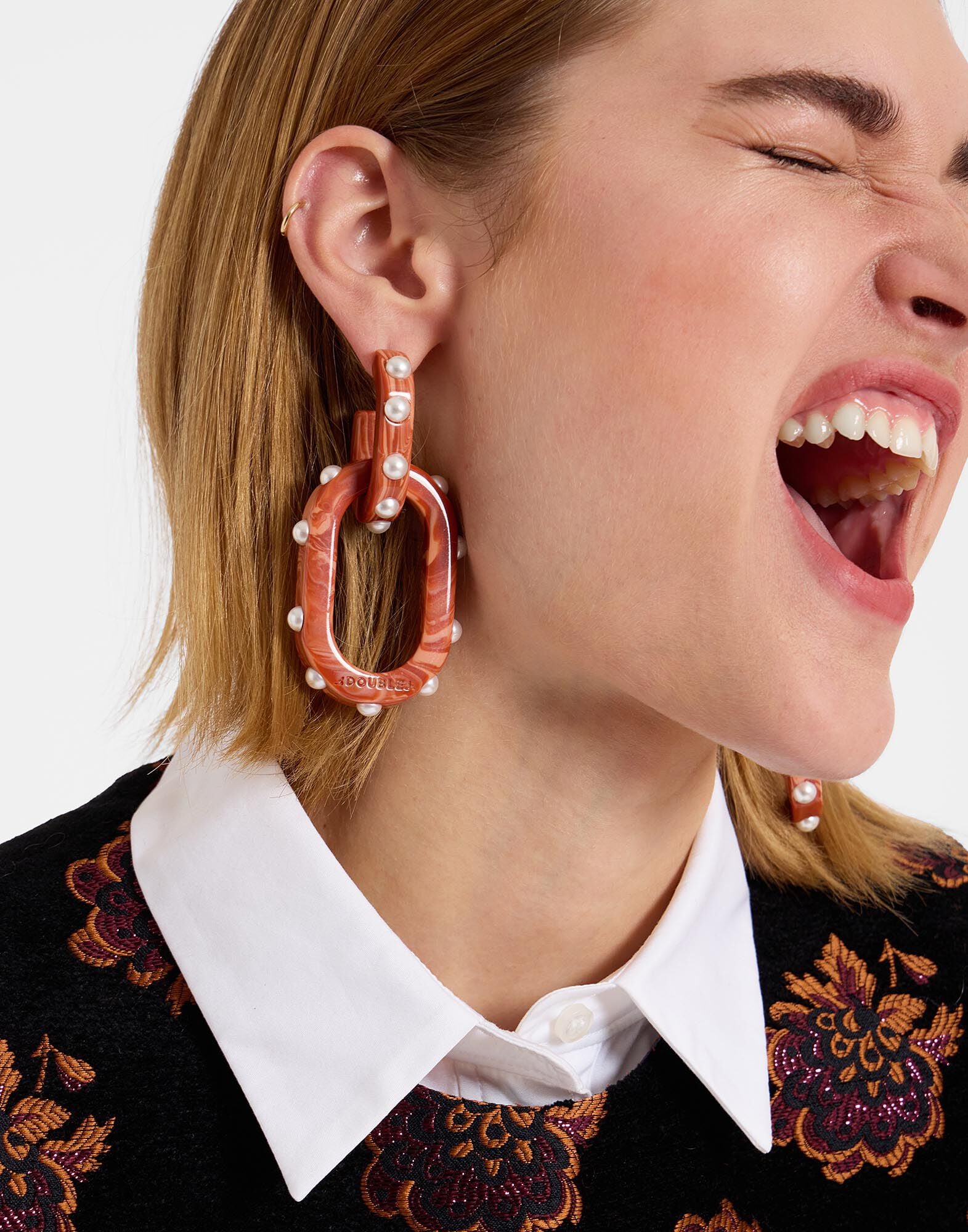 Nefertiti Double Earrings La DoubleJ: Solid Pink Nefertiti Double Earrings La DoubleJ: Solid Pink EAR0041POL007