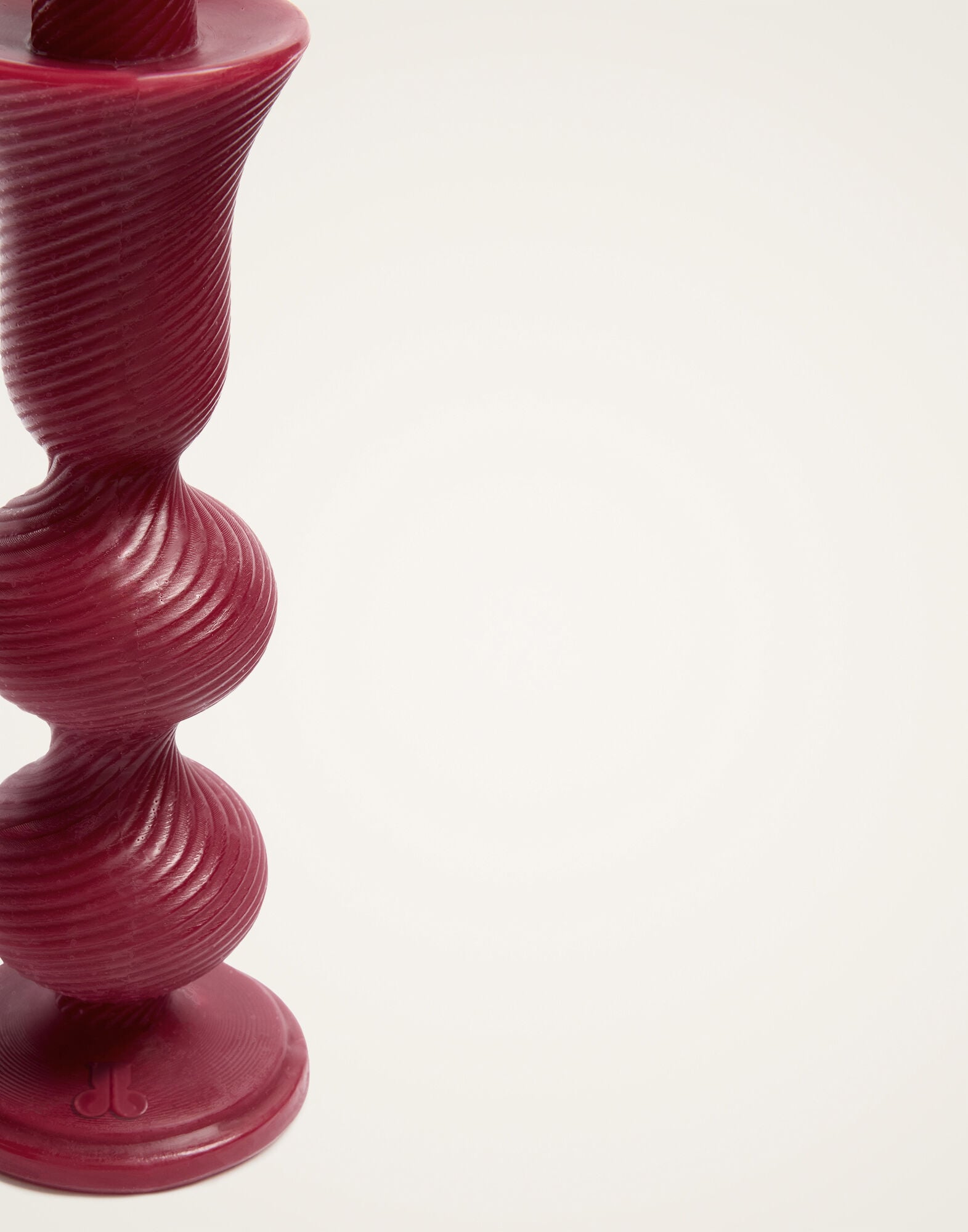 Space Bubble Candle La DoubleJ: Solid Bordeaux CAN0018WAX001