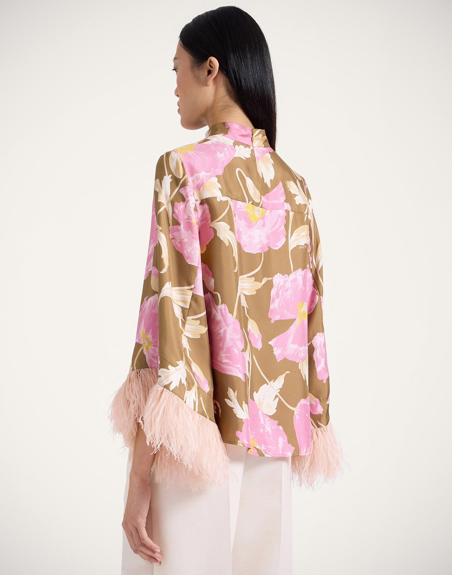 Make An Exit Top La DoubleJ: Sylph Khaki Make An Exit Top La DoubleJ: Sylph Khaki TOP0104SIL001