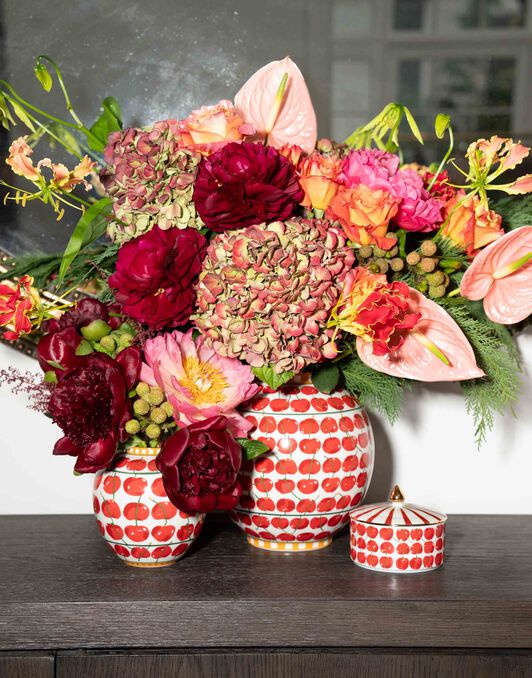 Small Bubble Vase La DoubleJ: Cherries Ivory Small Bubble Vase La DoubleJ: Cherries Ivory VAS0022CER001