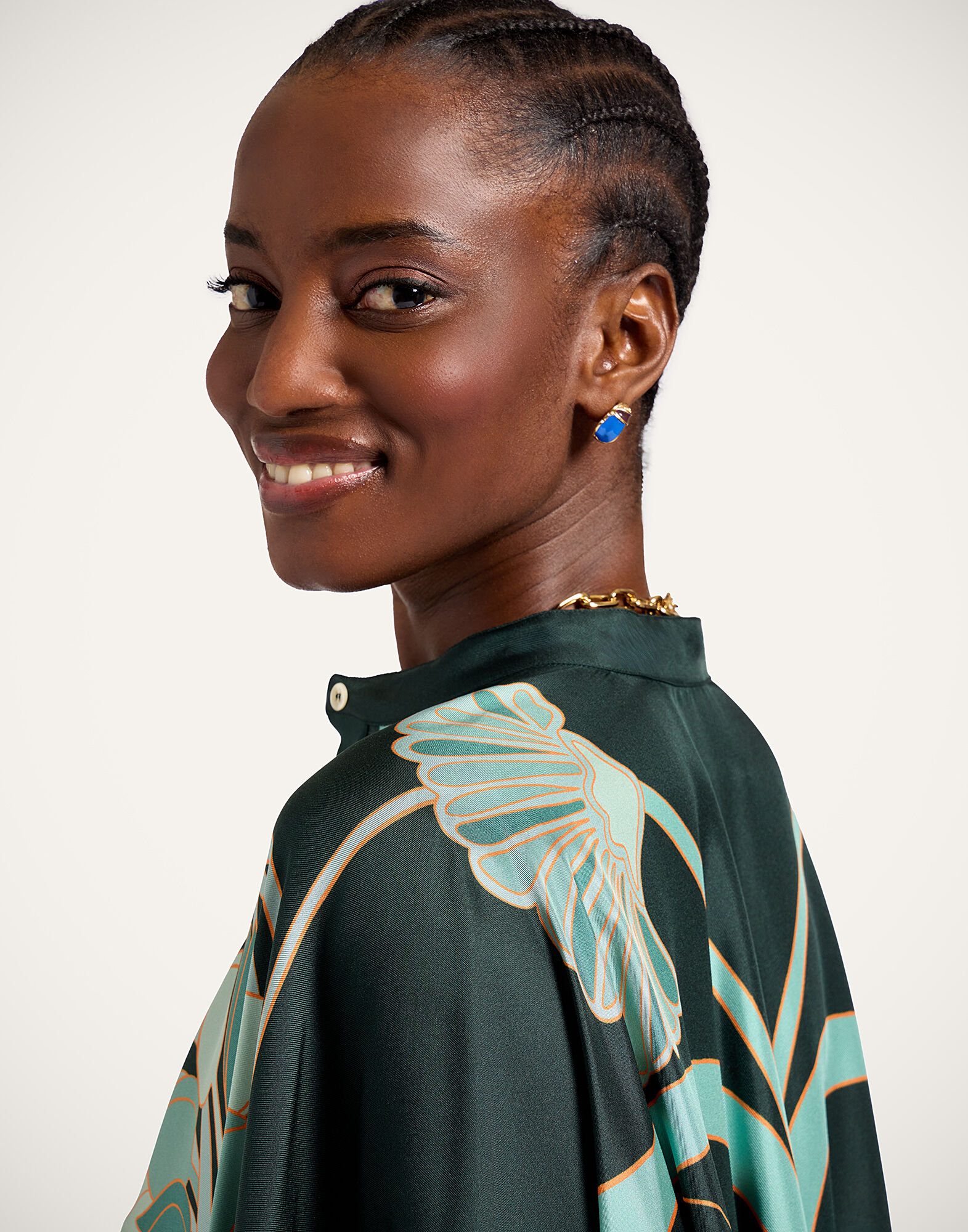 Foulard Shirt La DoubleJ: Blooming Tulip Placée Dark Green Foulard Shirt La DoubleJ: Blooming Tulip Placée Dark Green SHI0059SIL001