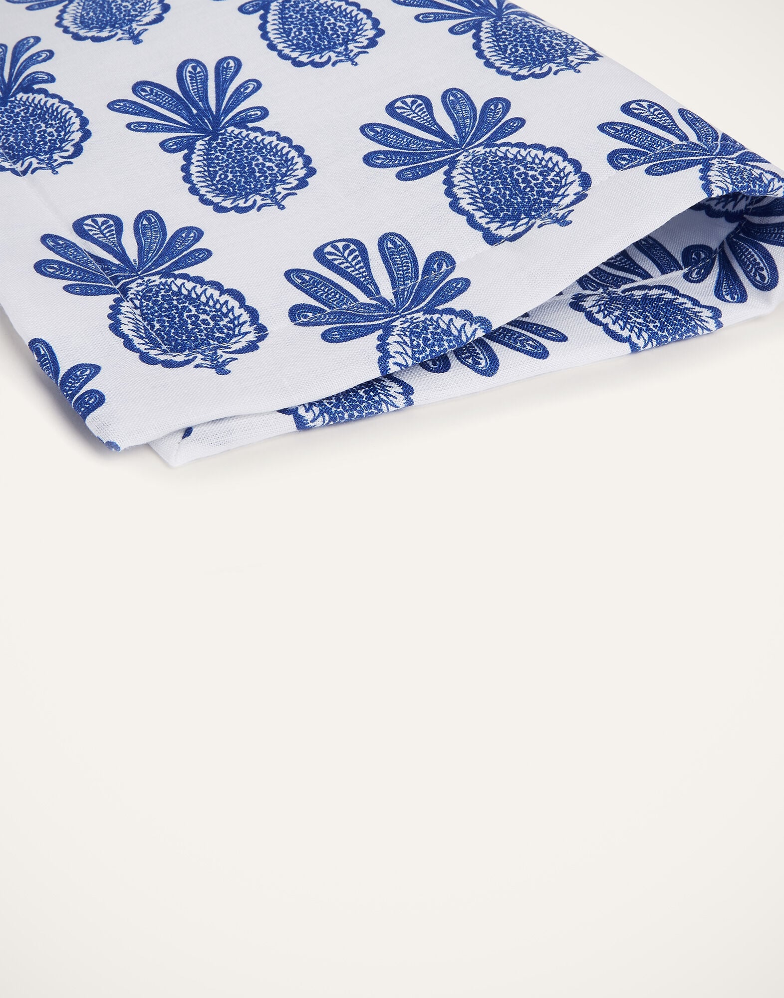 Placemat Set Of 2 La DoubleJ: Pineapple Blu Placemat Set Of 2 La DoubleJ: Pineapple Blu TBM0001LIN005