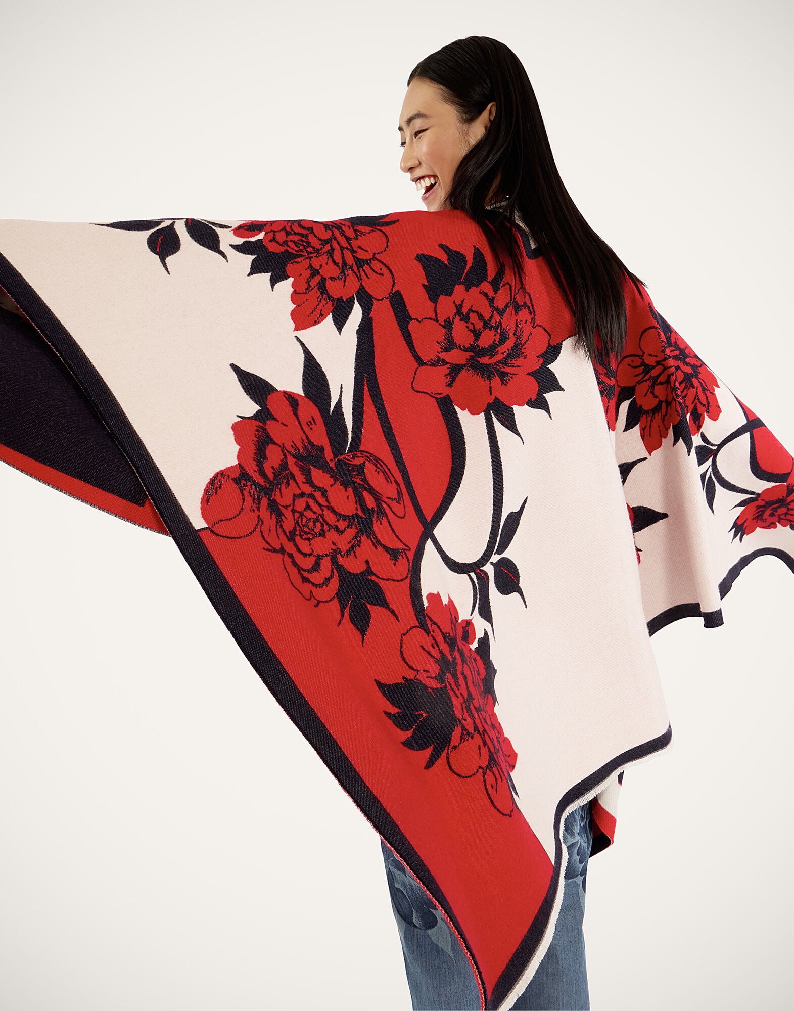Soul Poncho La DoubleJ: Queen Peony Placée Red Soul Poncho La DoubleJ: Queen Peony Placée Red SCA0059WOL025