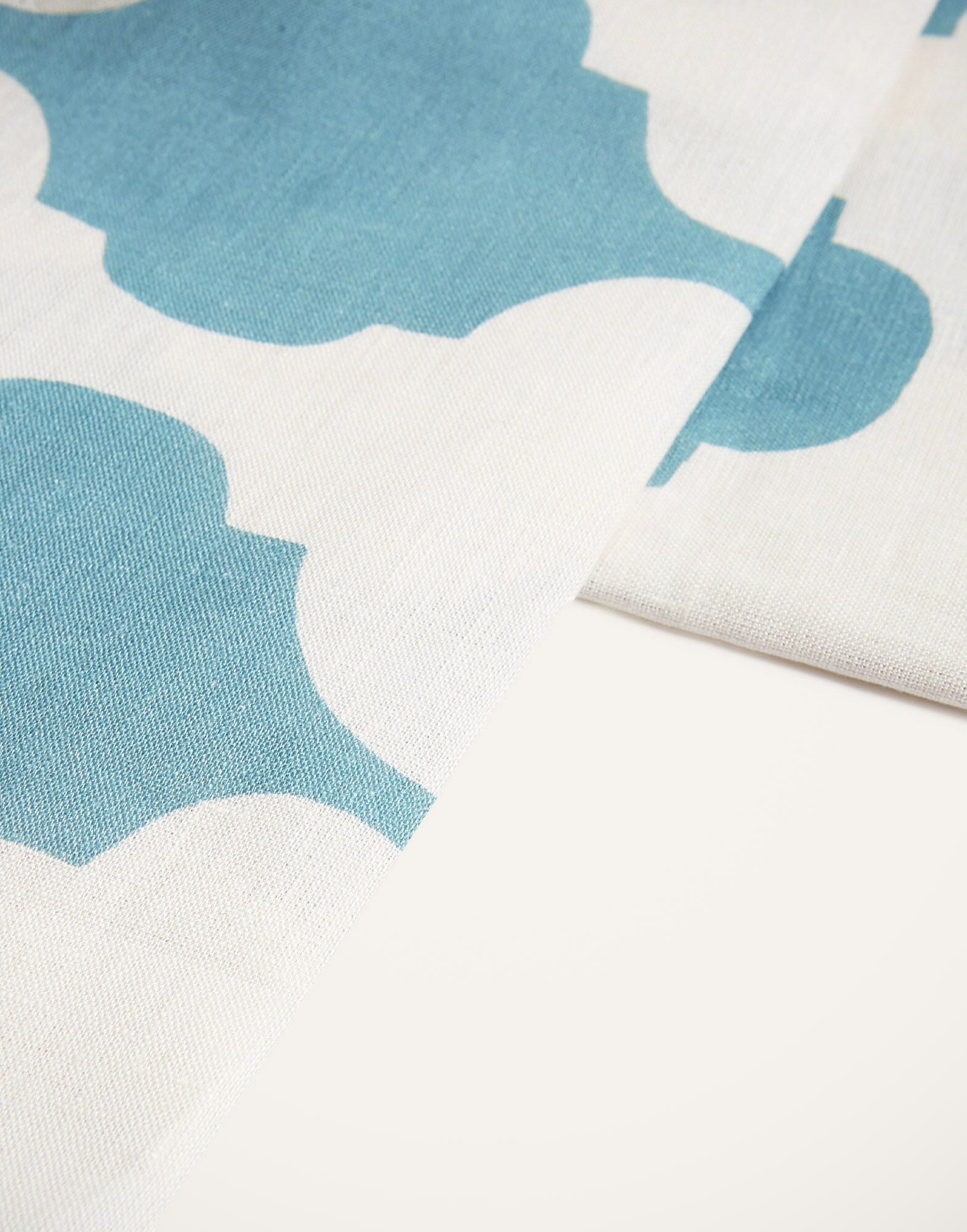 Large Tablecloth La DoubleJ: Plaza Sky Blue TBC0003LIN001