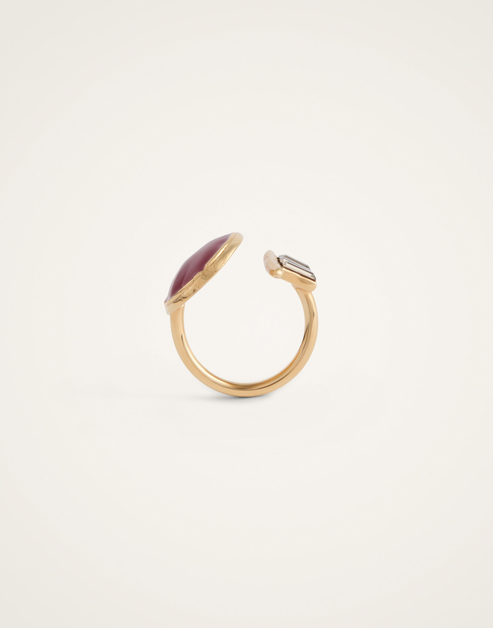 Shen Loop Ring La DoubleJ: 24K Gold Plate And Enamel Shen Loop Ring La DoubleJ: 24K Gold Plate And Enamel RIN0021BRA003