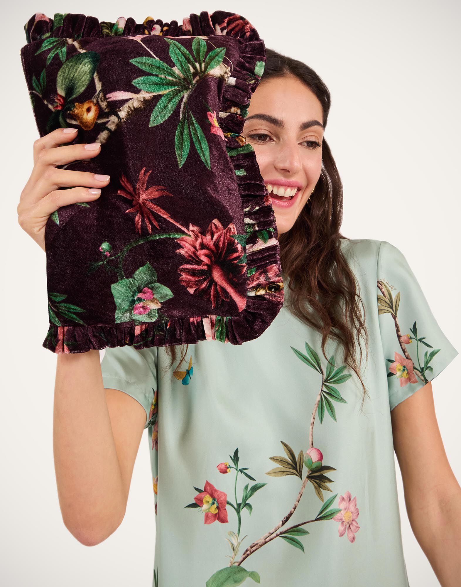 Hand Pochette La DoubleJ: Zooflora Burgundy Hand Pochette La DoubleJ: Zooflora Burgundy BAG0059VEL001