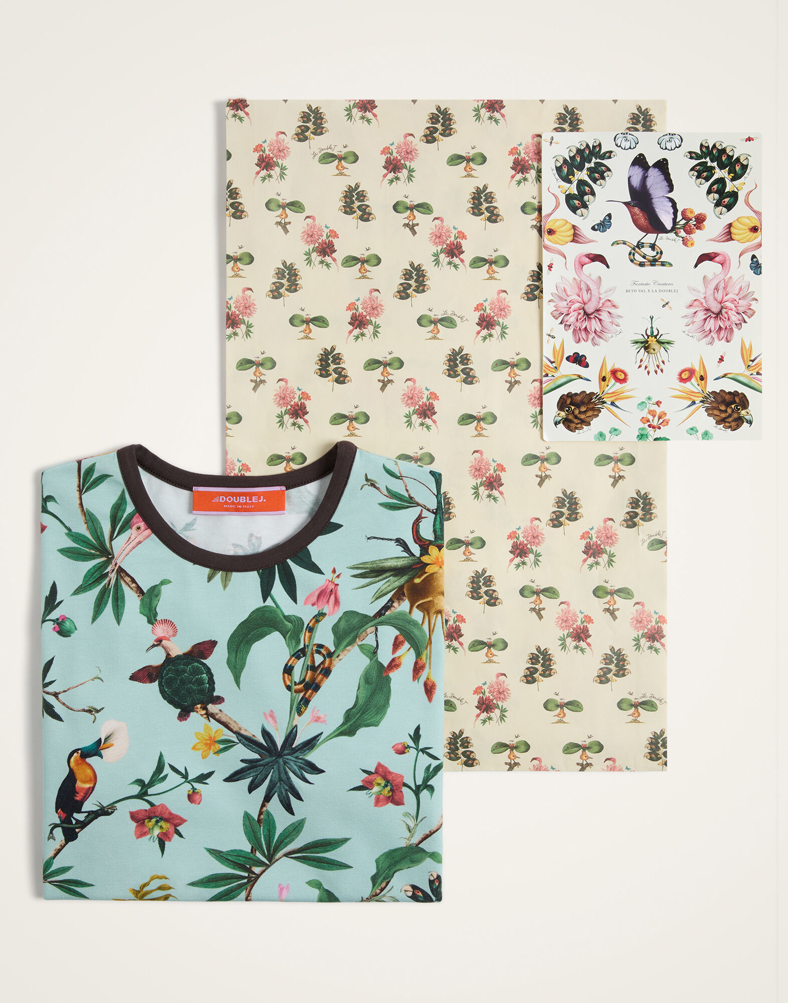 The Cu-Tee Crop La DoubleJ: Zooflora Light Blue The Cu-Tee Crop La DoubleJ: Zooflora Light Blue TSH0068JER076