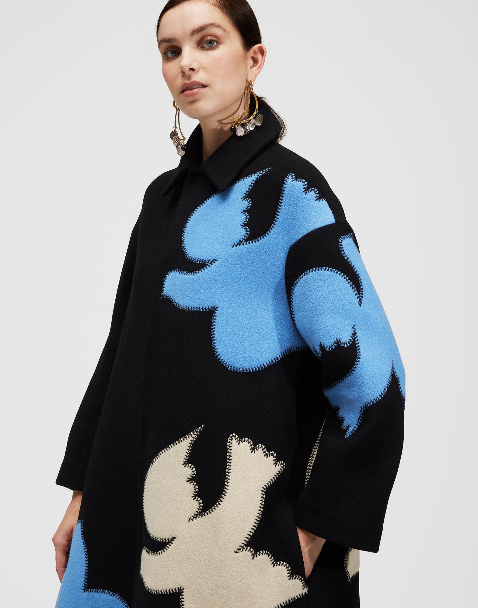 Boxy Coat La DoubleJ: Solid Black Boxy Coat LaDoubleJ: Solid Black JAC0014WOL002