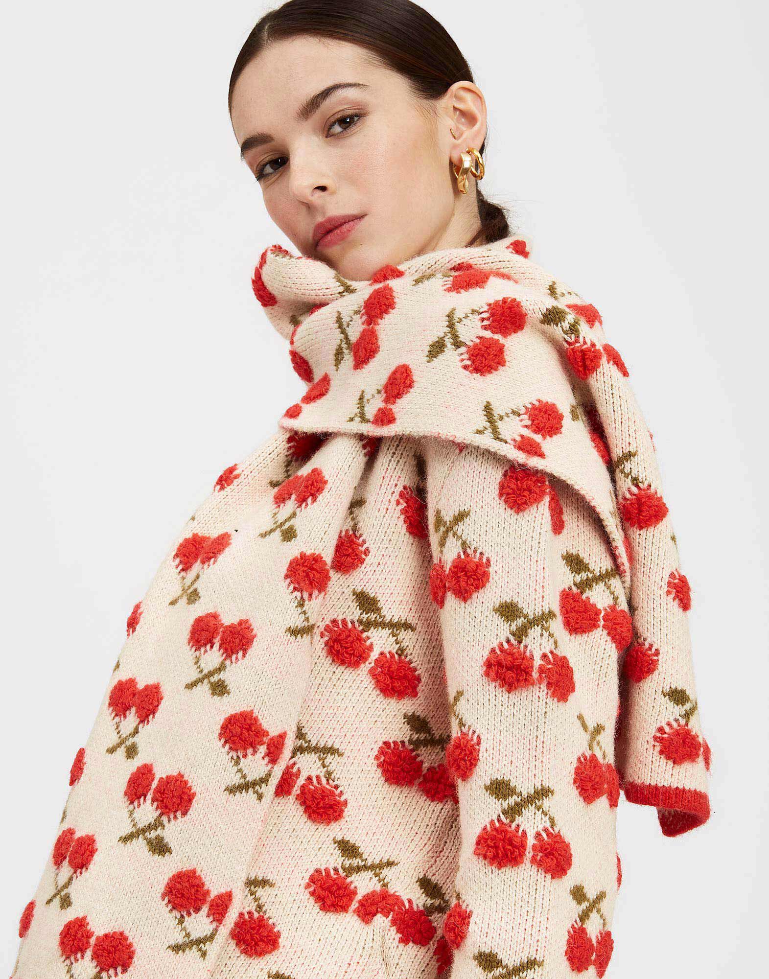 Cherry Scarf La DoubleJ: Off White Cherry Scarf La DoubleJ: Off White SCA0041KNI092