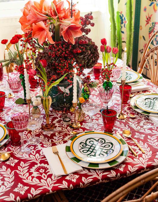 Large Tablecloth La DoubleJ: Garland Bordeaux Large Tablecloth La DoubleJ: Garland Bordeaux TBC0003LIN001