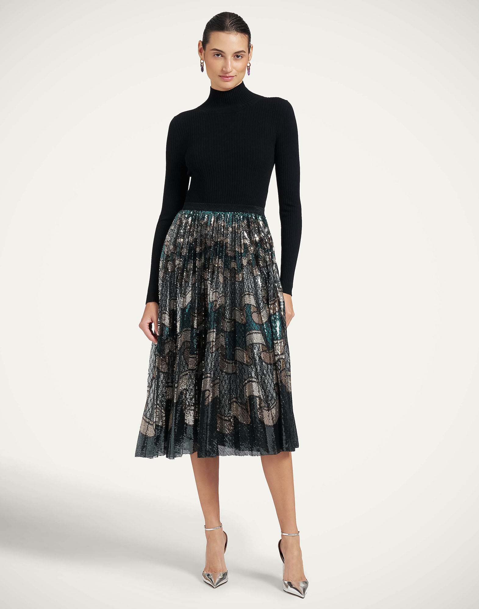 Moondance Knit Dress La DoubleJ: Frills Placée Dark Green Moondance Knit Dress La DoubleJ: Frills Placée Dark Green DRE1017KNI192