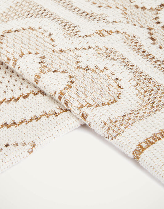 Lacey Medium Tablecloth La DoubleJ: Solid White Smoke Lacey Medium Tablecloth La DoubleJ: Solid White Smoke TBC0014EMB065