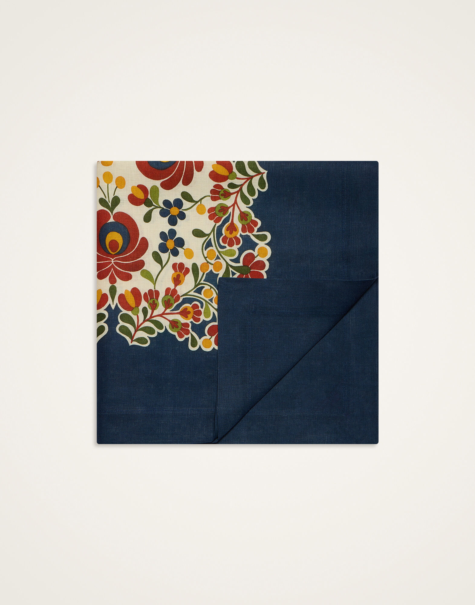 Square Tablecloth La DoubleJ: Windflower Placée Bordeaux TBC0021LIN008