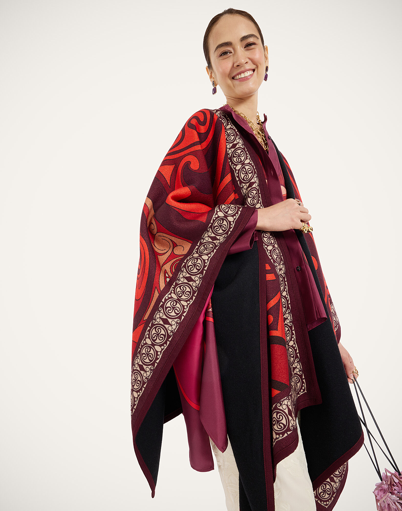 Soul Poncho La DoubleJ: Alchemy Placée Dark Red Soul Poncho La DoubleJ: Alchemy Placée Dark Red SCA0047PLA003