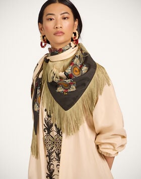 Fringe Triangle Scarf La DoubleJ: Nucleus Placée Off White SCA0076SIL006