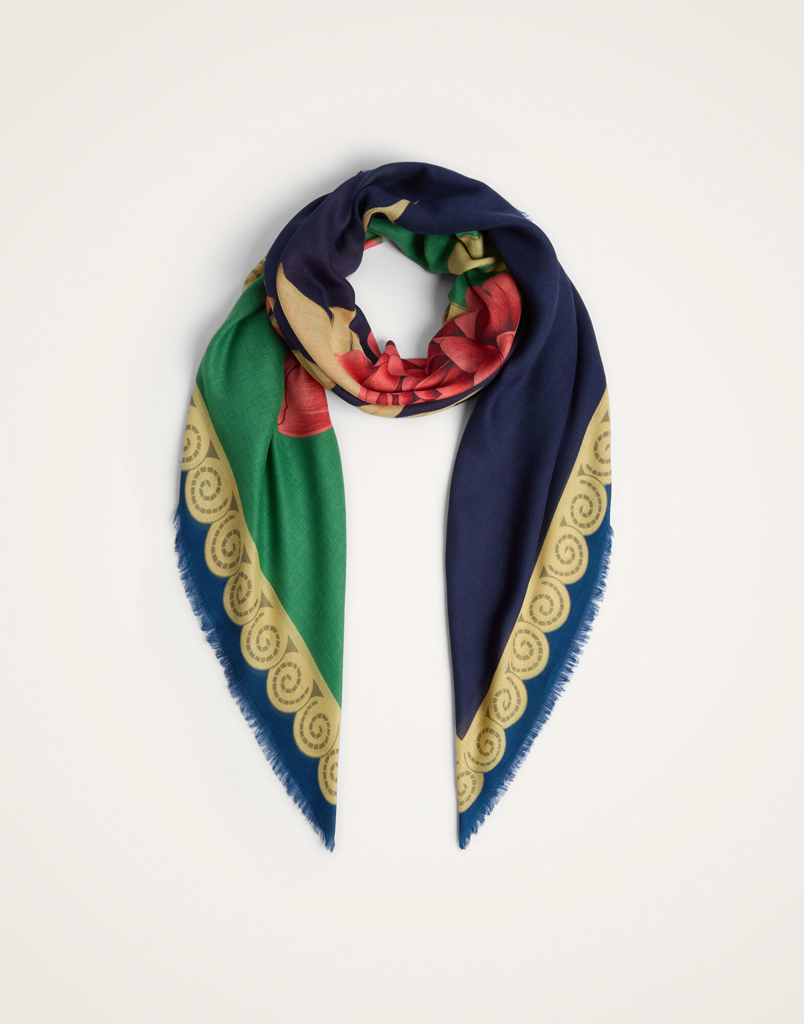 Foulard 140 La DoubleJ: Queen Peony Placée Blue Foulard 140 La DoubleJ: Queen Peony Placée Blue SCA0060MOS001