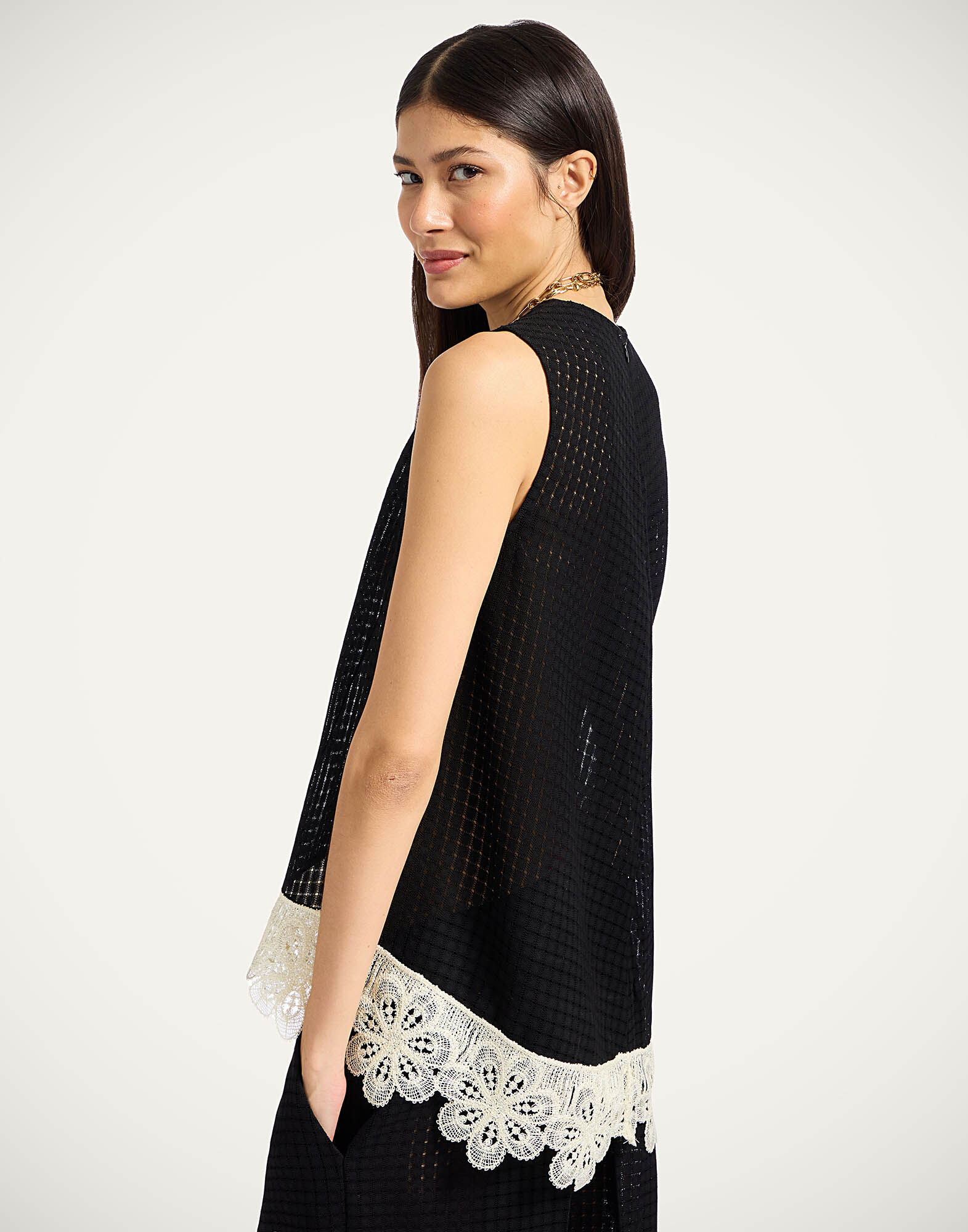 La Scala Top La DoubleJ: Solid Black TOP0159COT077