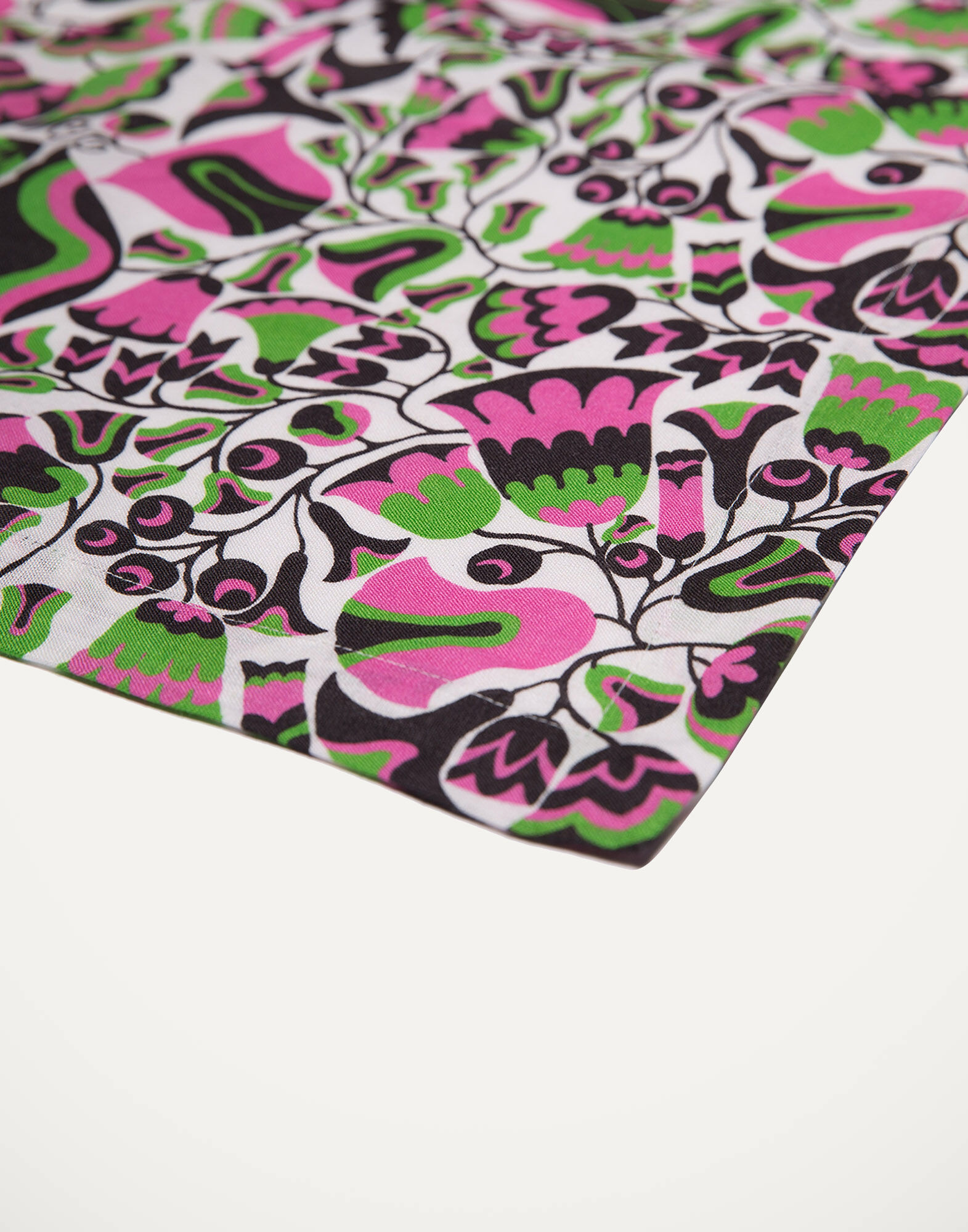 Medium Tablecloth (180x280) La DoubleJ: Tulipani Medium Tablecloth (180x280) La DoubleJ Housewives: Tulipani TBC0002LIN001